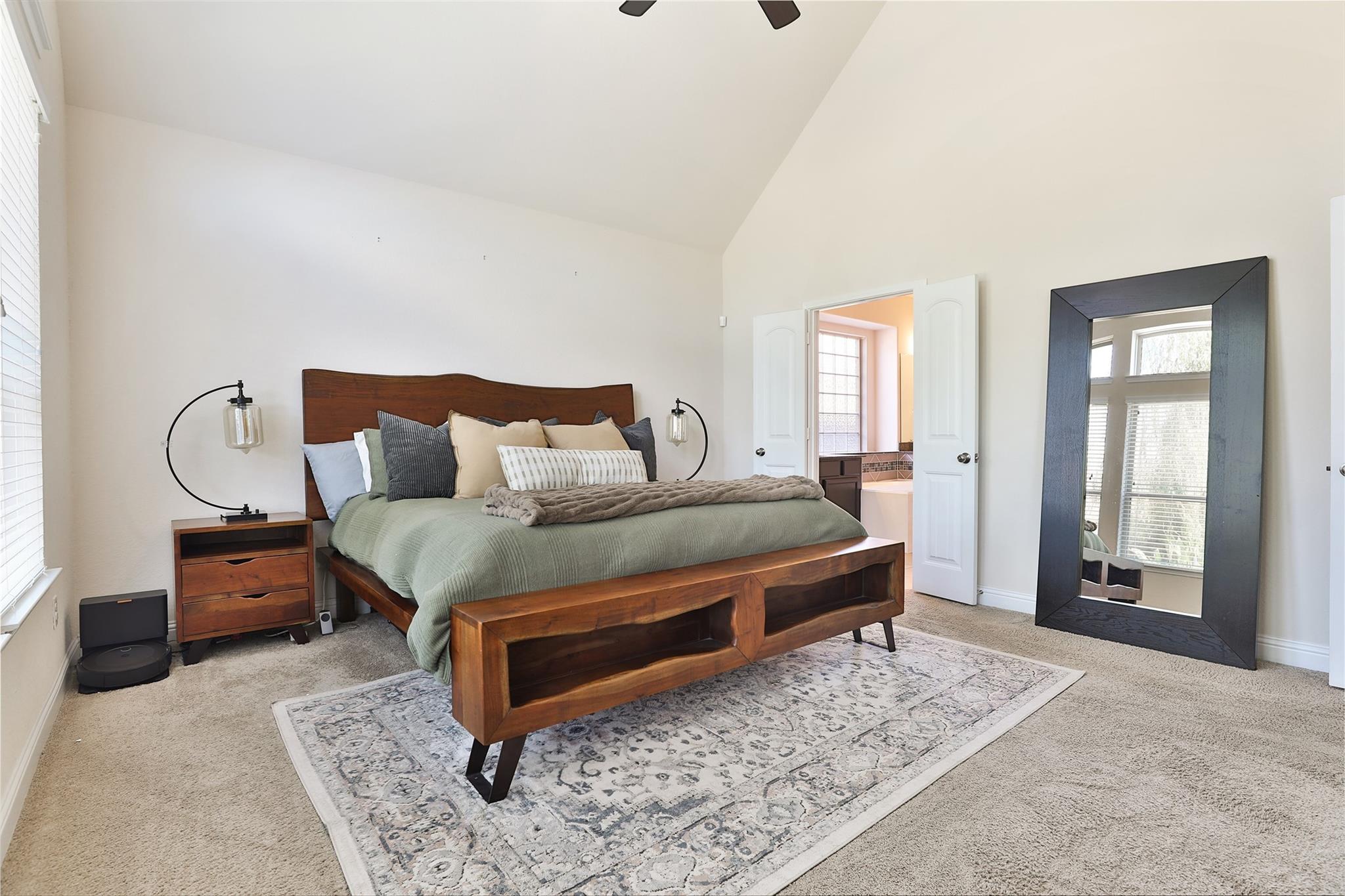 2215 Tonkawa Trail