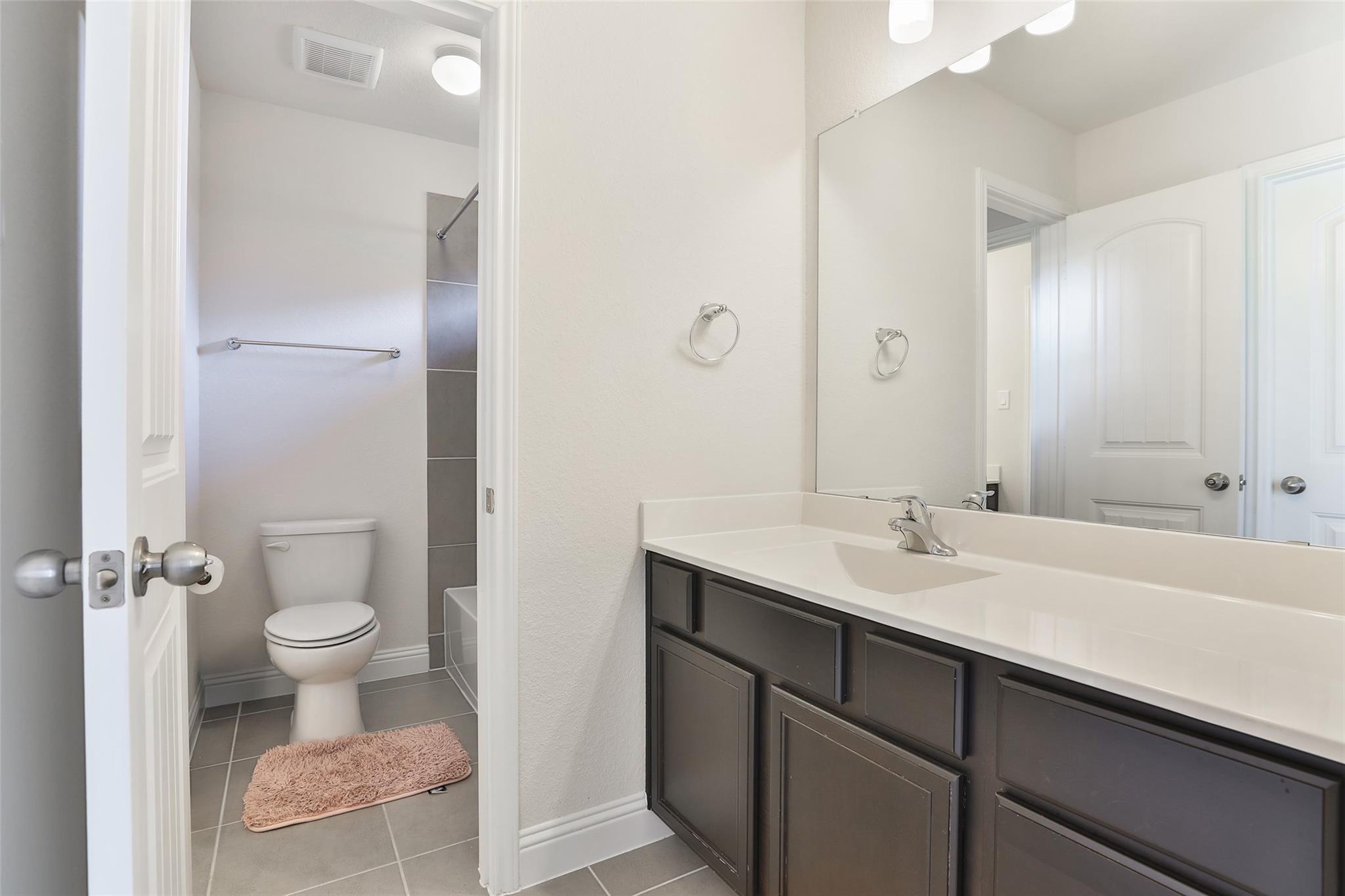 2215 Tonkawa Trail