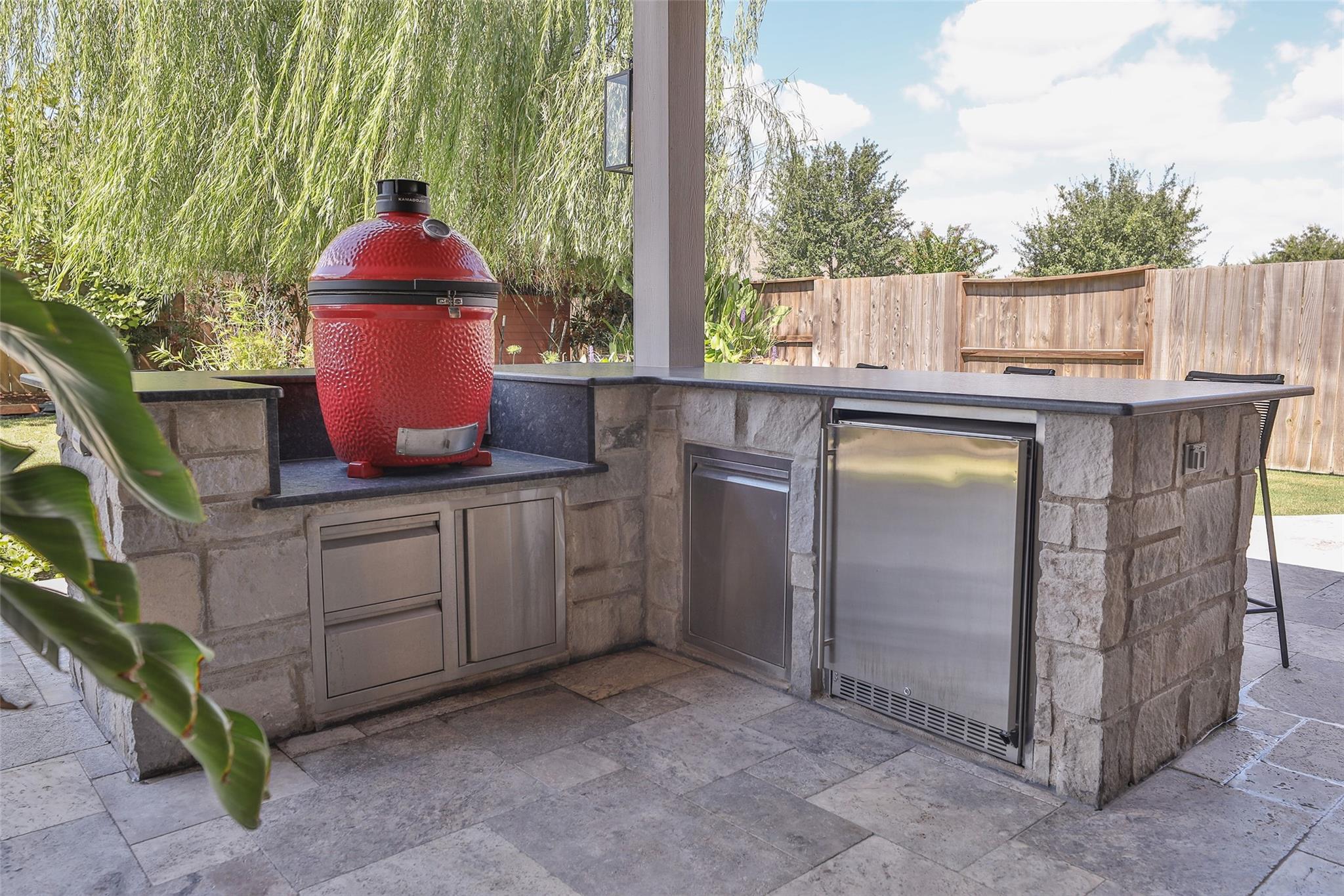2215 Tonkawa Trail