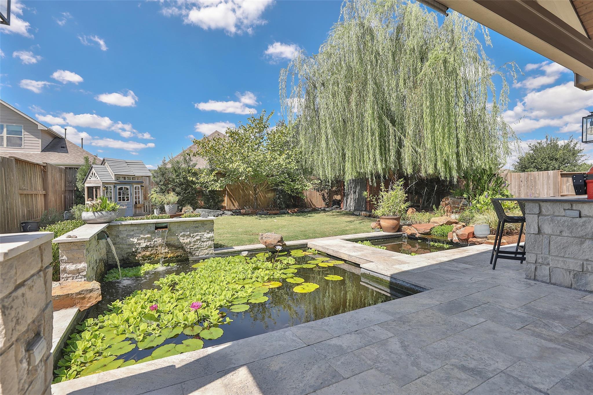 2215 Tonkawa Trail