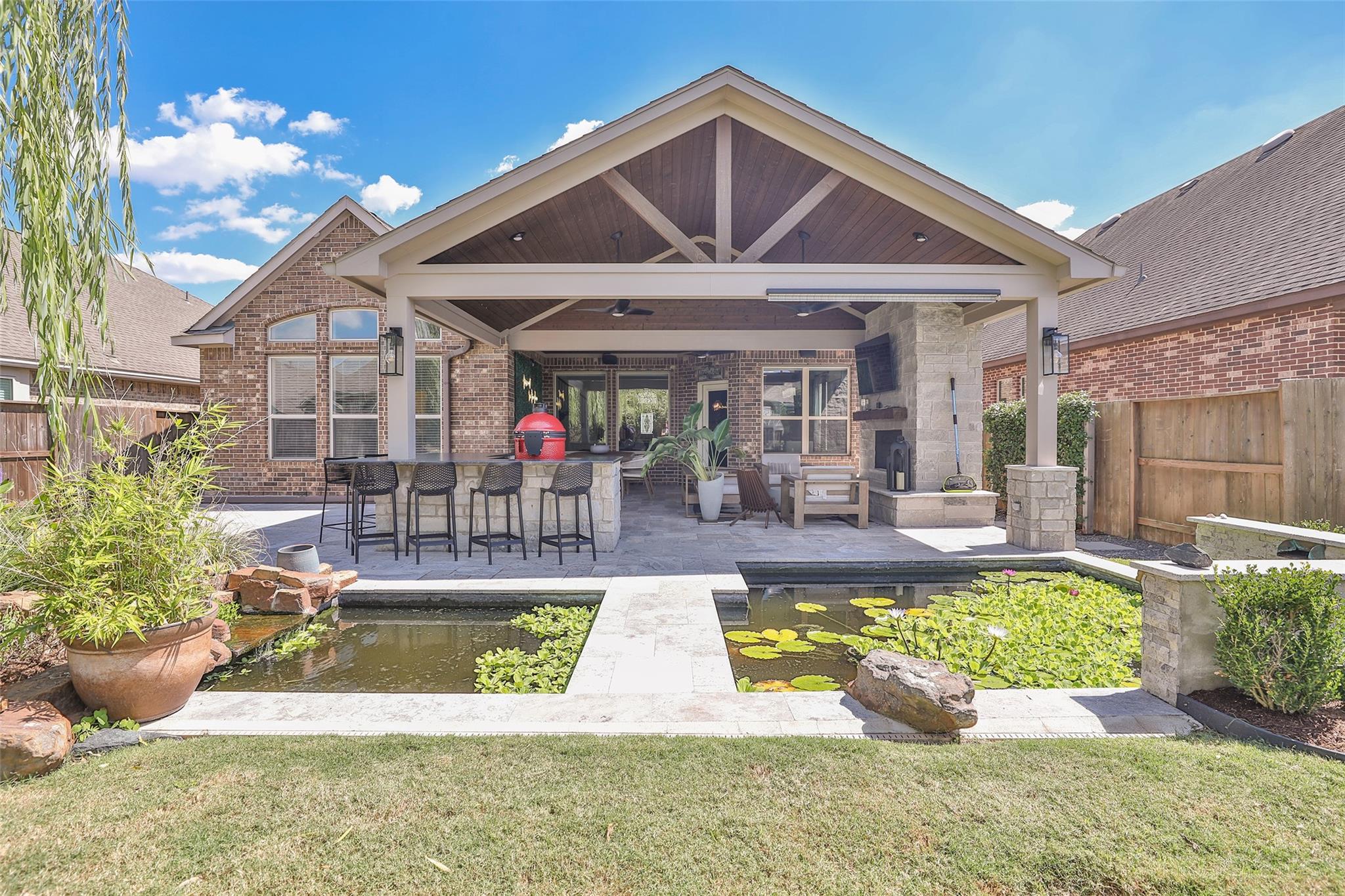 2215 Tonkawa Trail