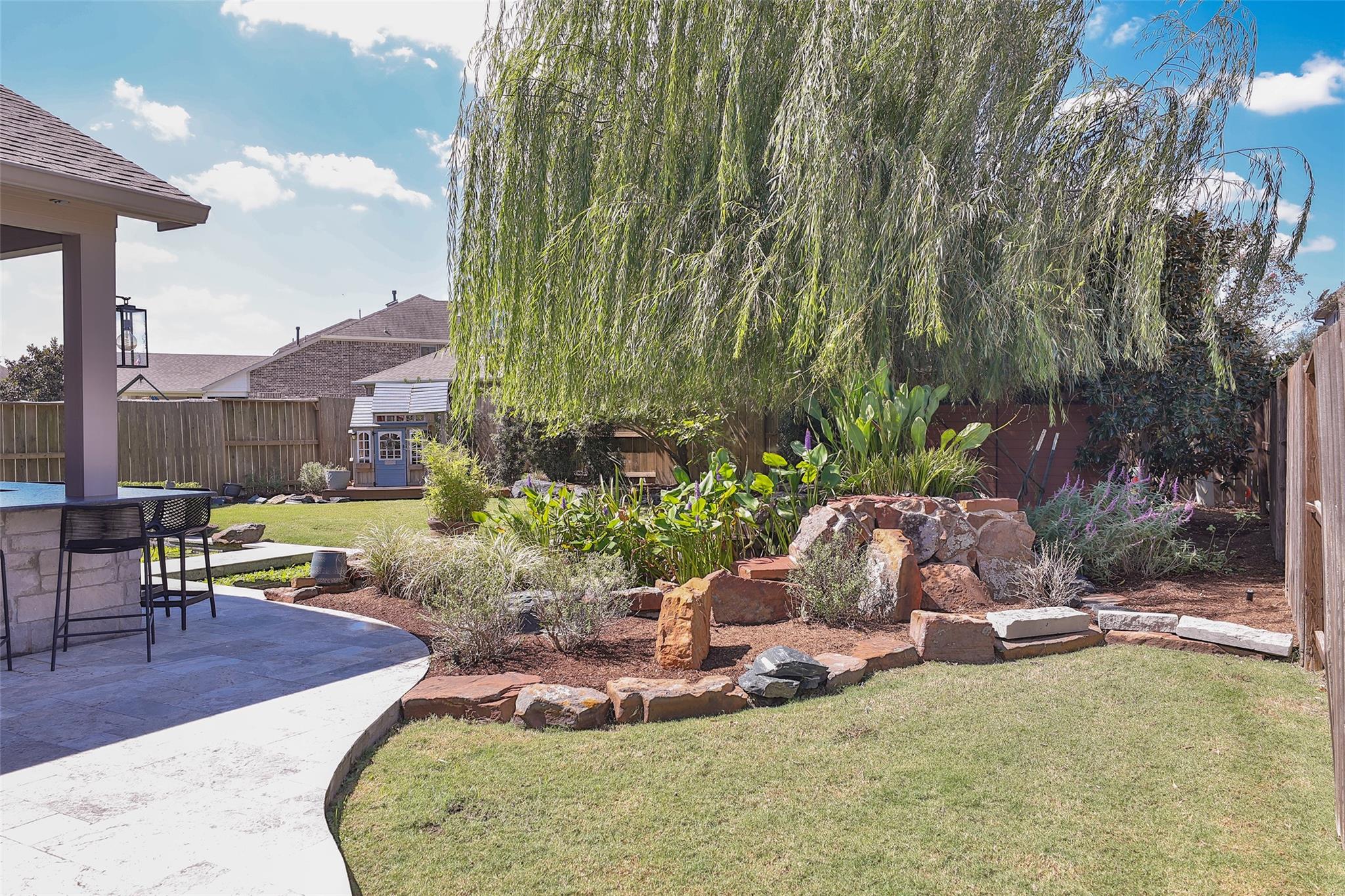 2215 Tonkawa Trail