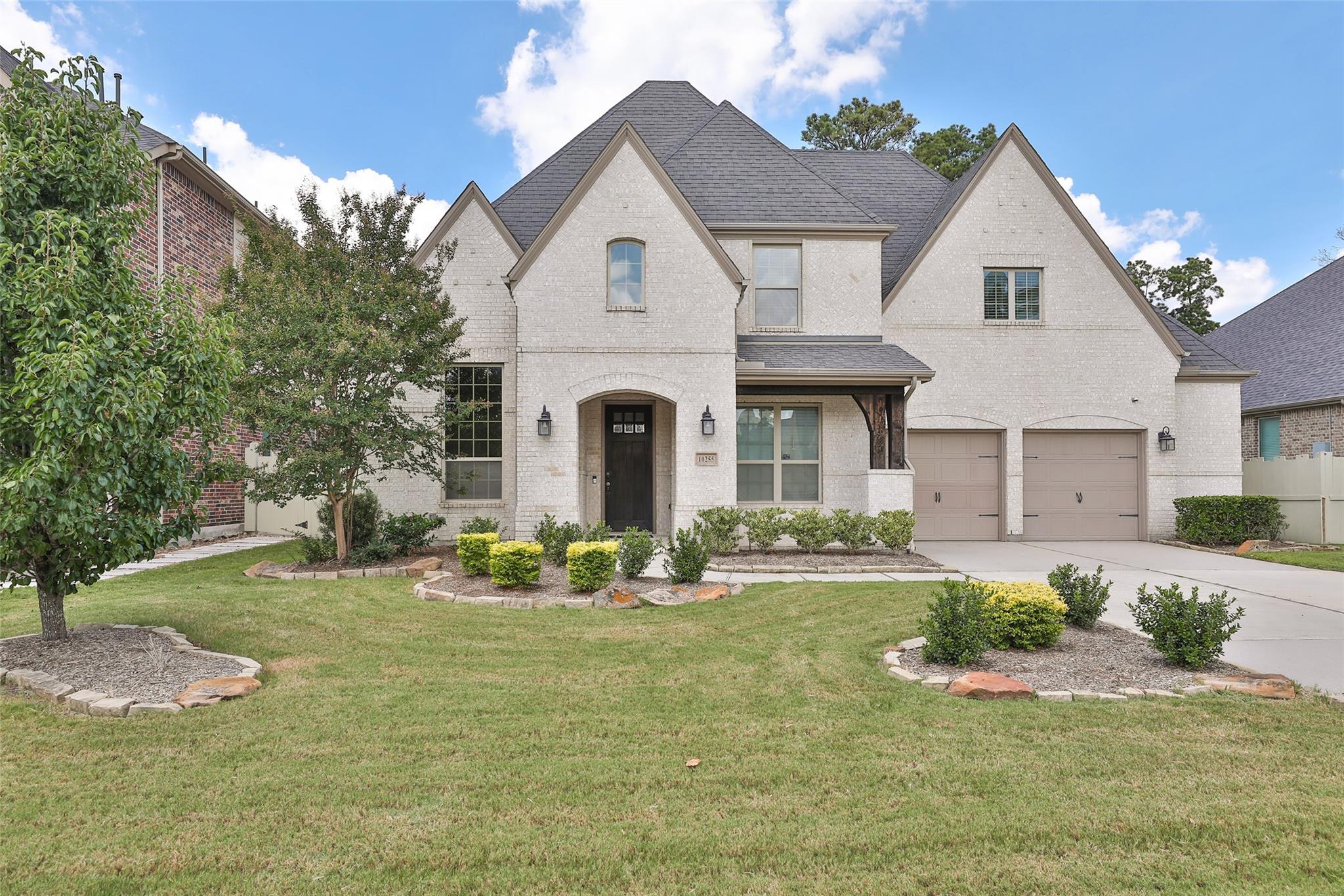 10255 S Goshawk Trail