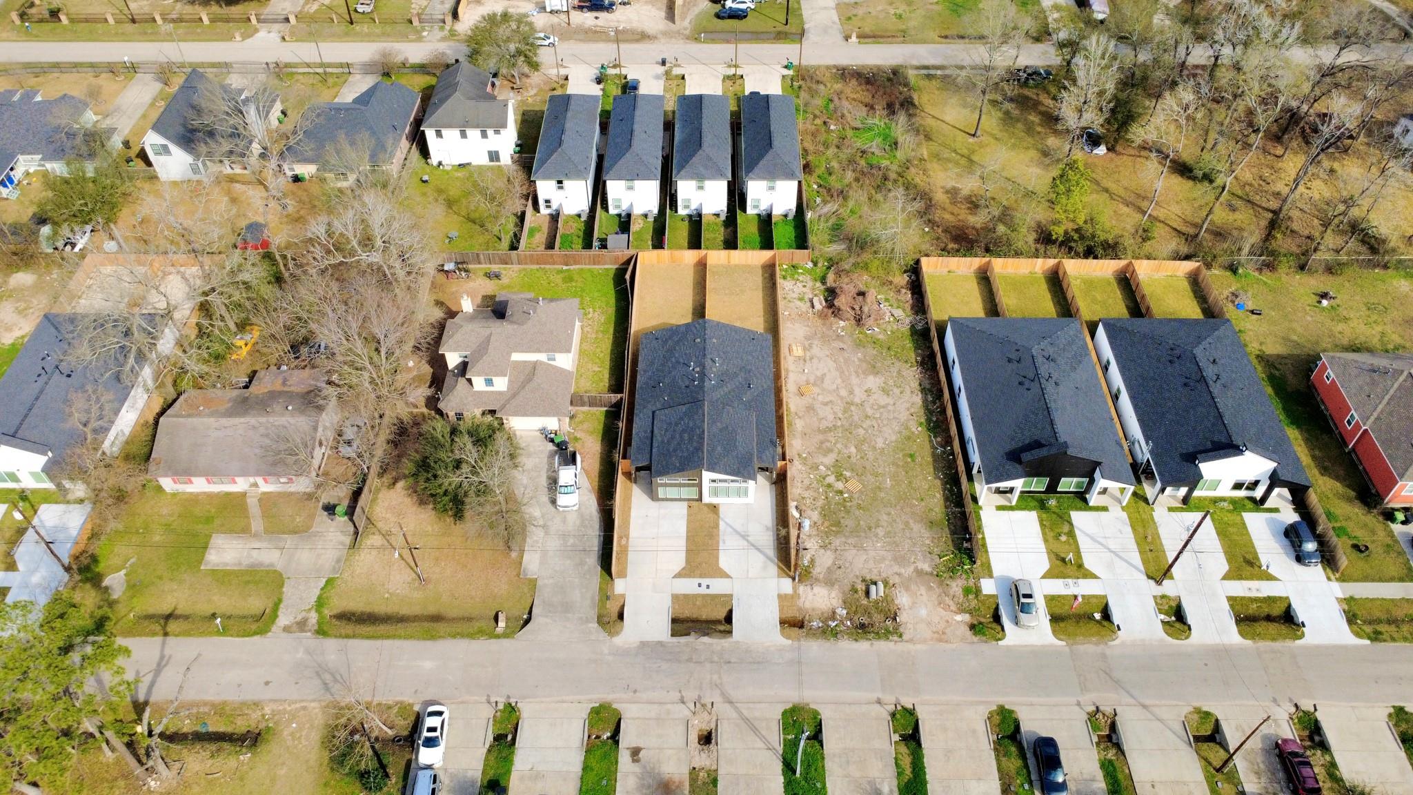 8106 Locksley Street