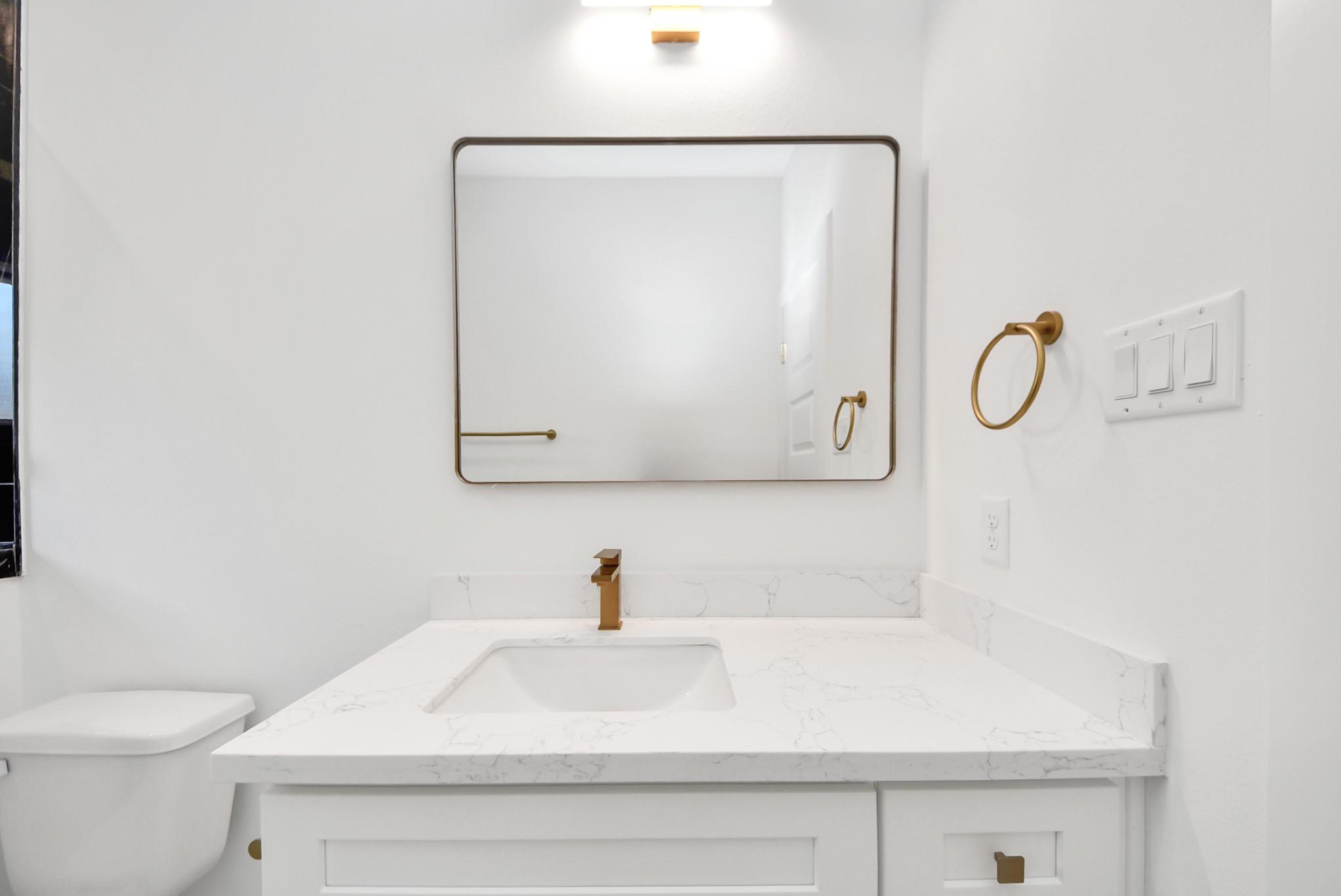 8106 Locksley Street