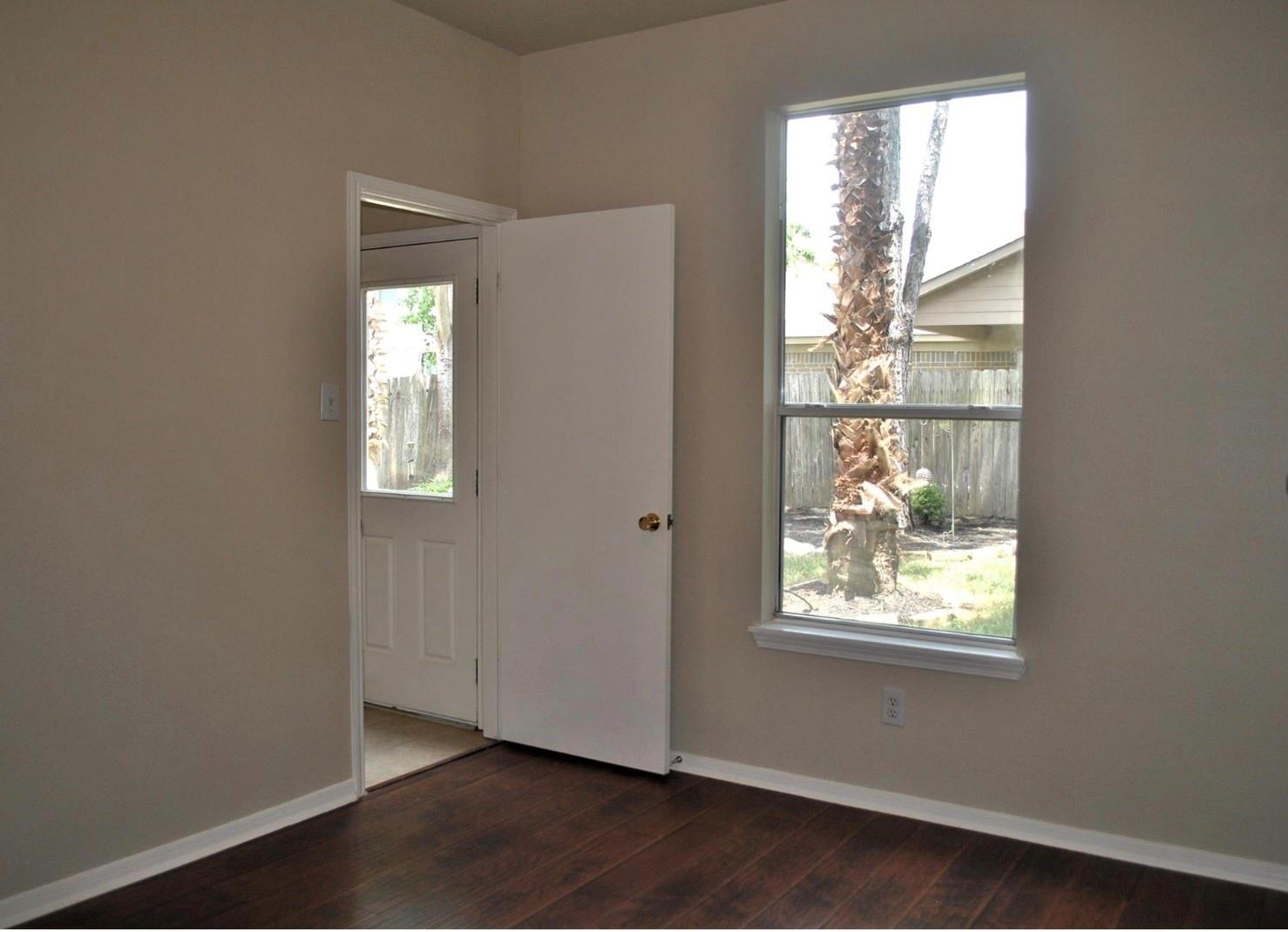 19438 Juniper Vale Circle