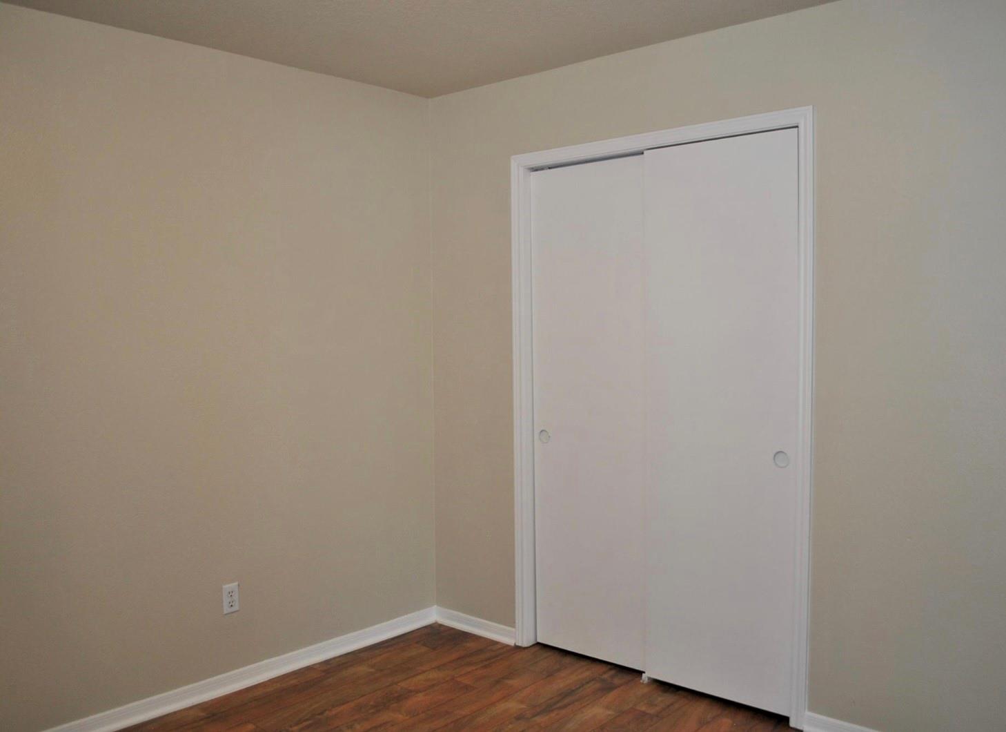 19438 Juniper Vale Circle