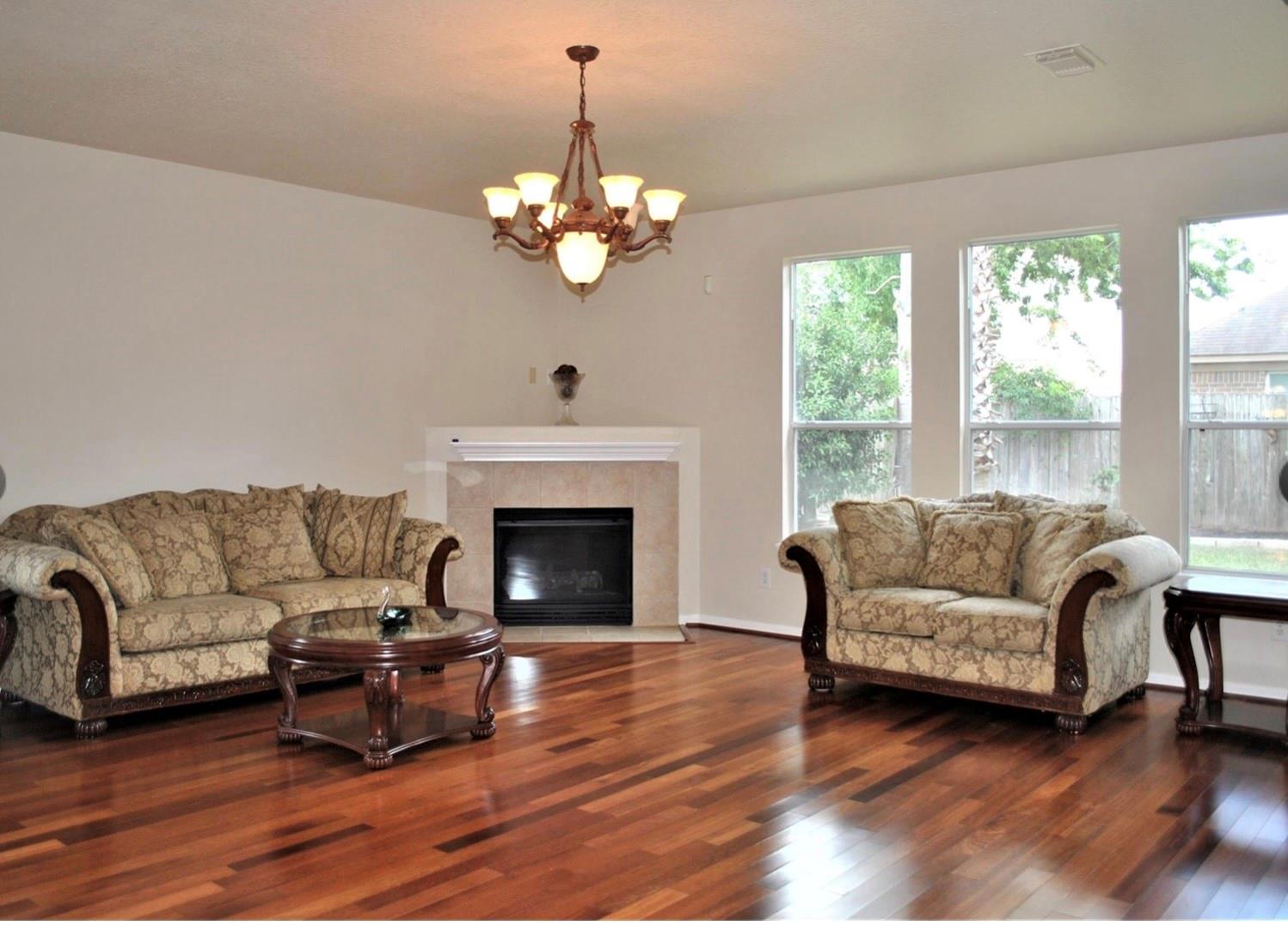 19438 Juniper Vale Circle