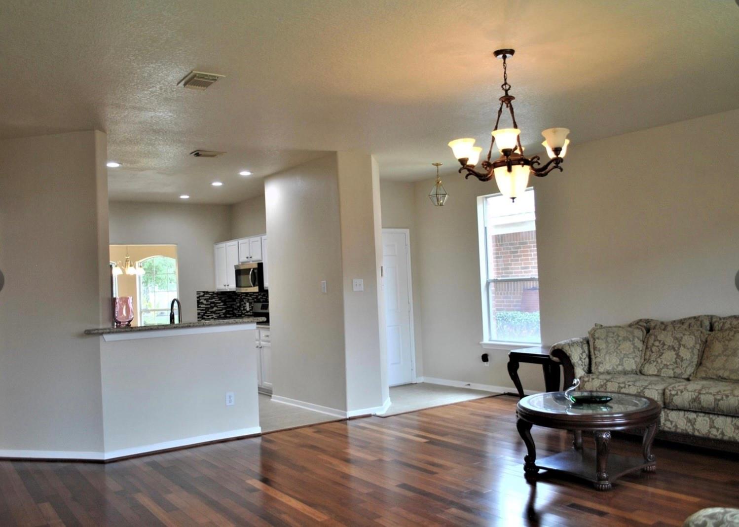 19438 Juniper Vale Circle