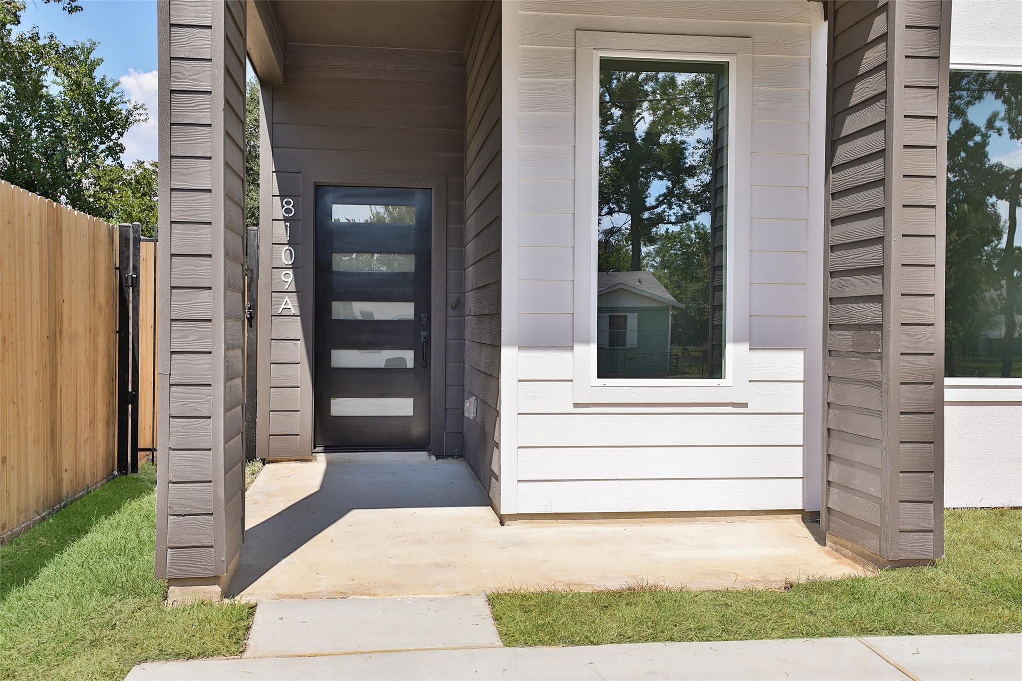 8109 Cabot Street Unit: A/B