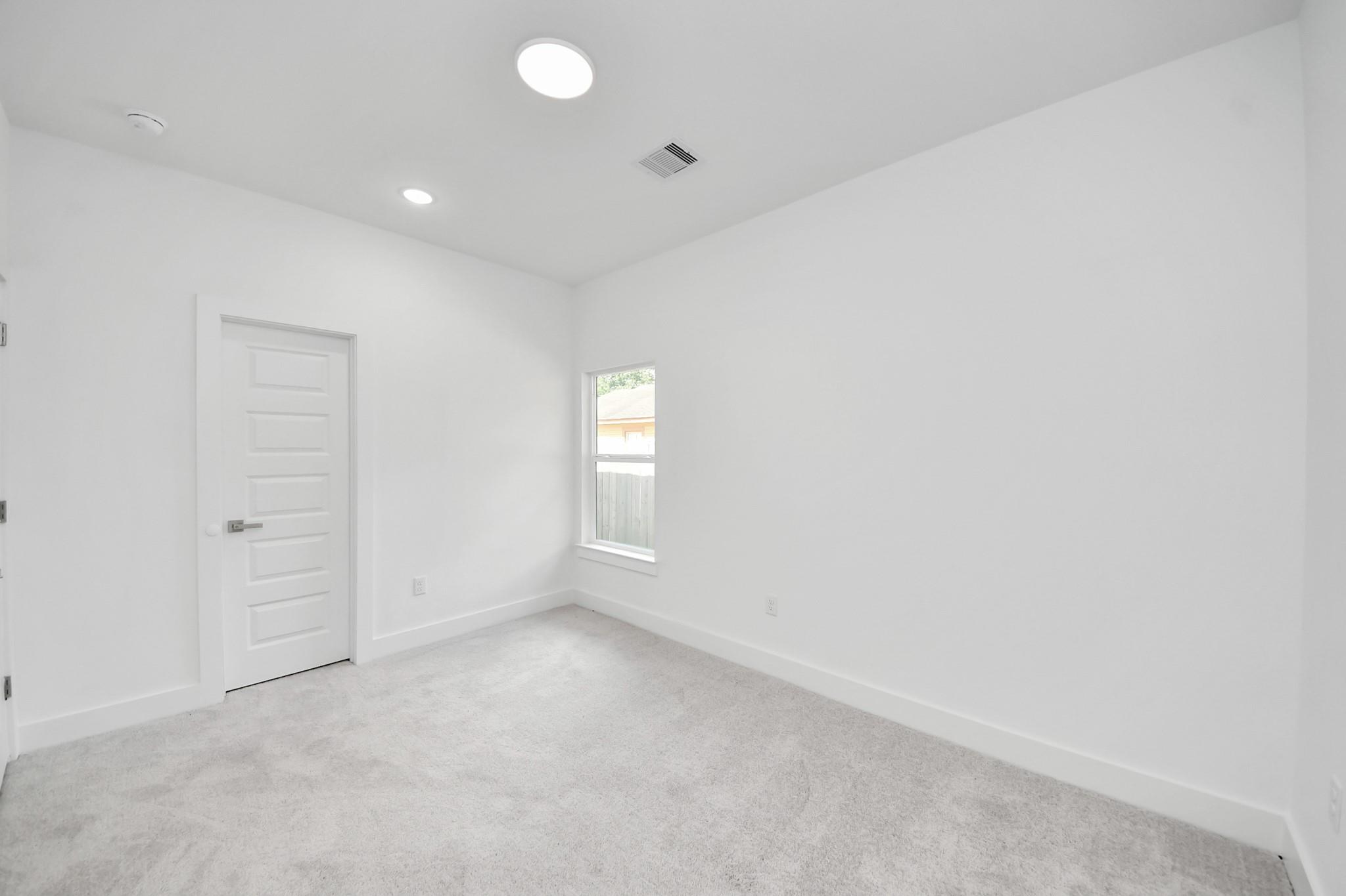 8109 Hamlet Street