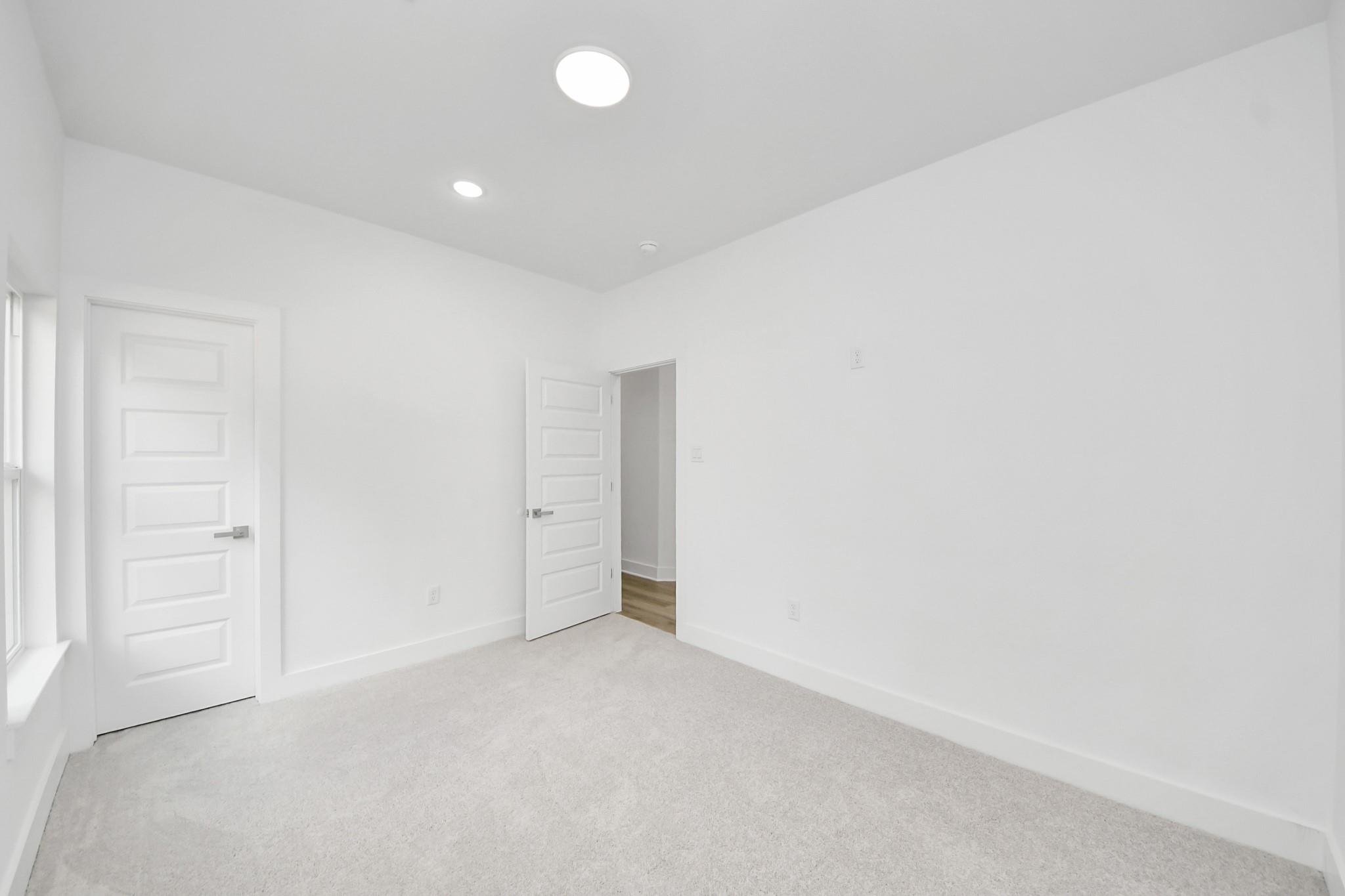 8109 Hamlet Street