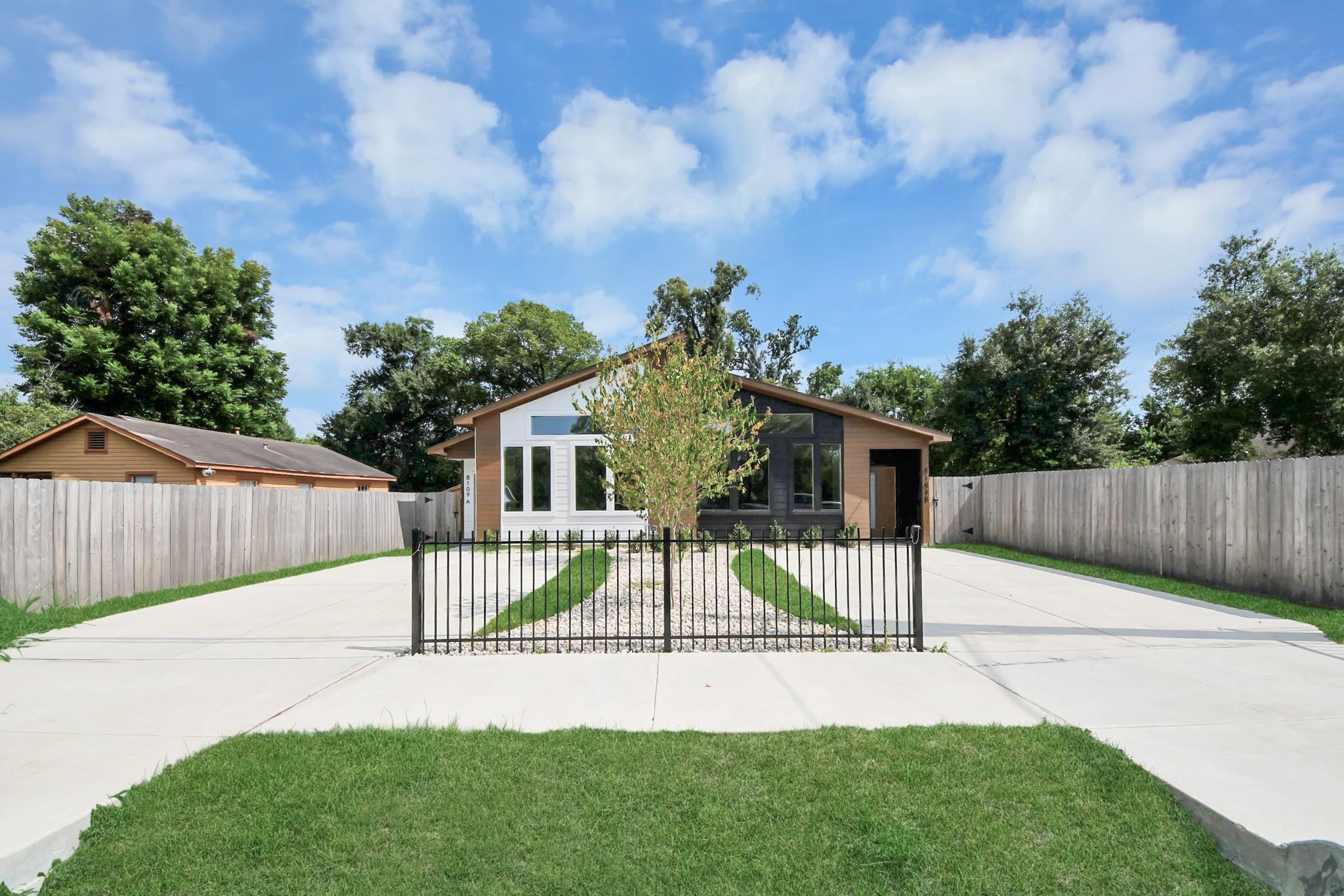 8109 Hamlet Street