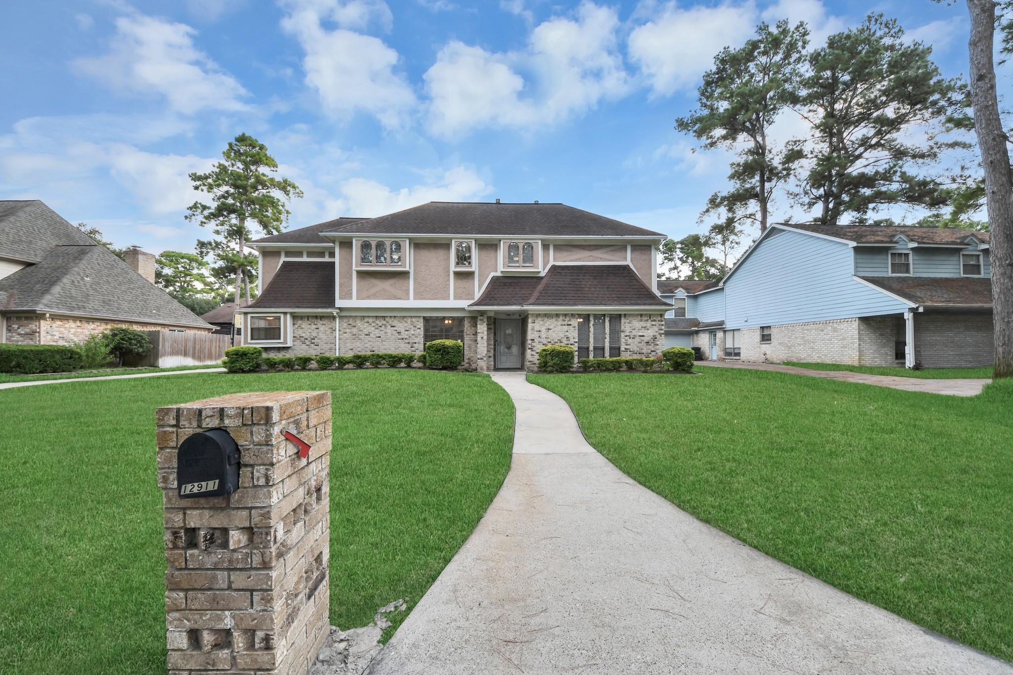 12911 Cluster Pine Drive