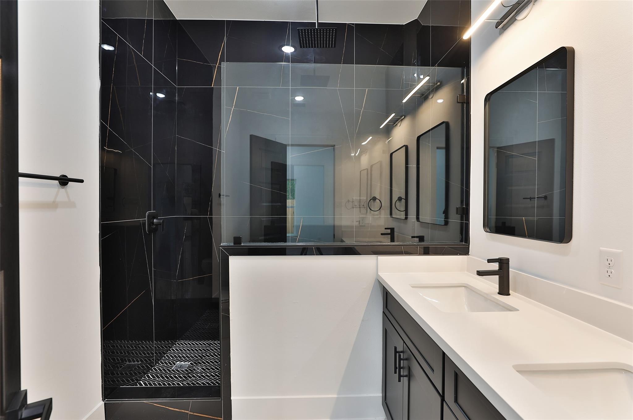 8109 Bigwood Street Unit: A/B