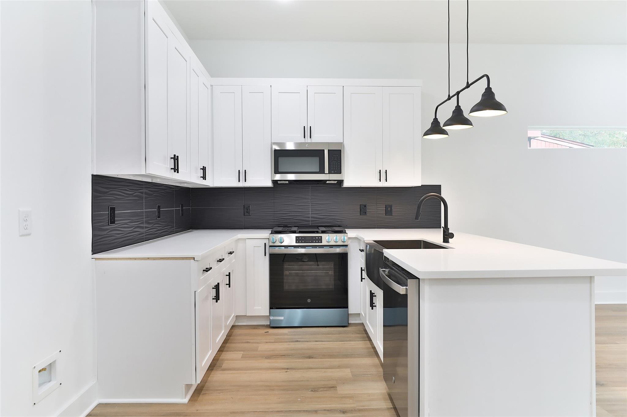 8109 Bigwood Street Unit: A/B