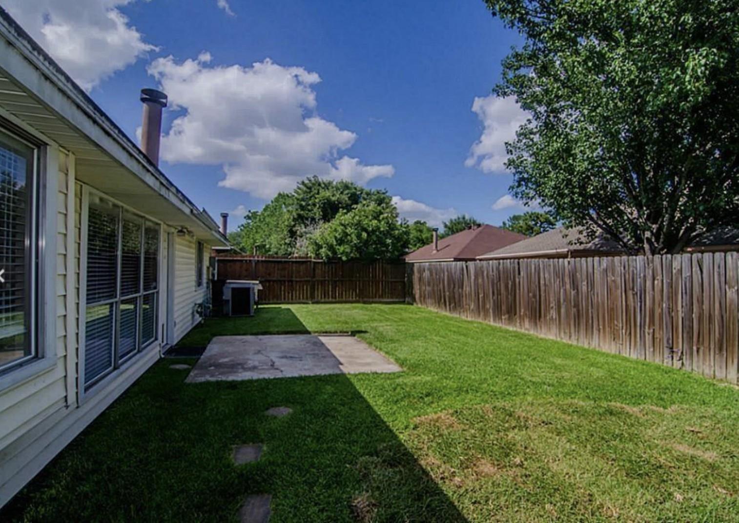 6910 Brockington Drive