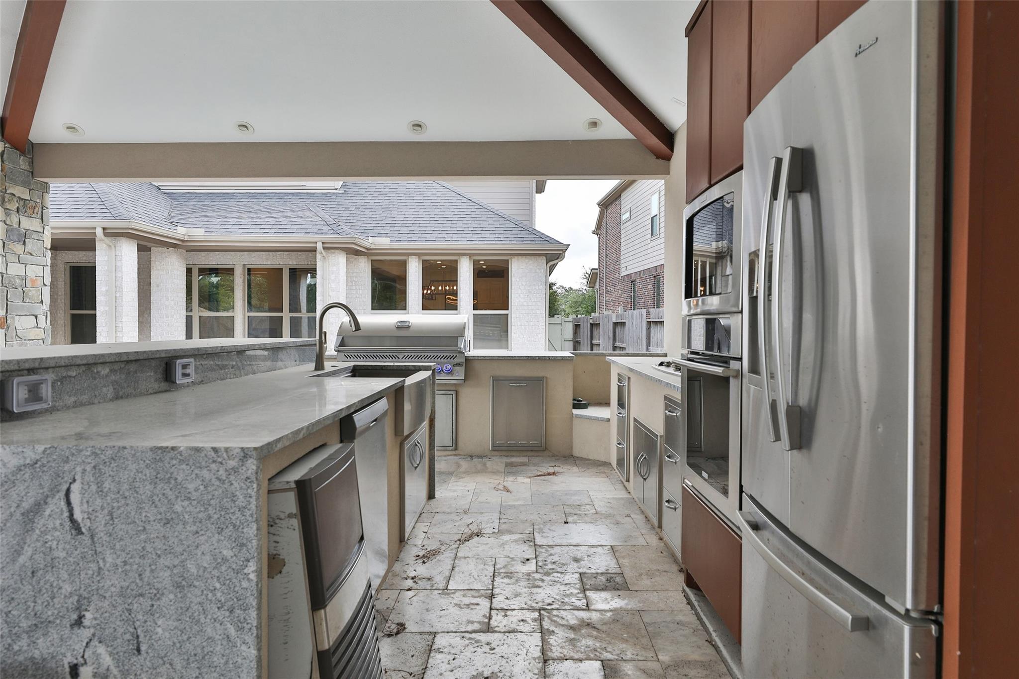 10255 S Goshawk Trail