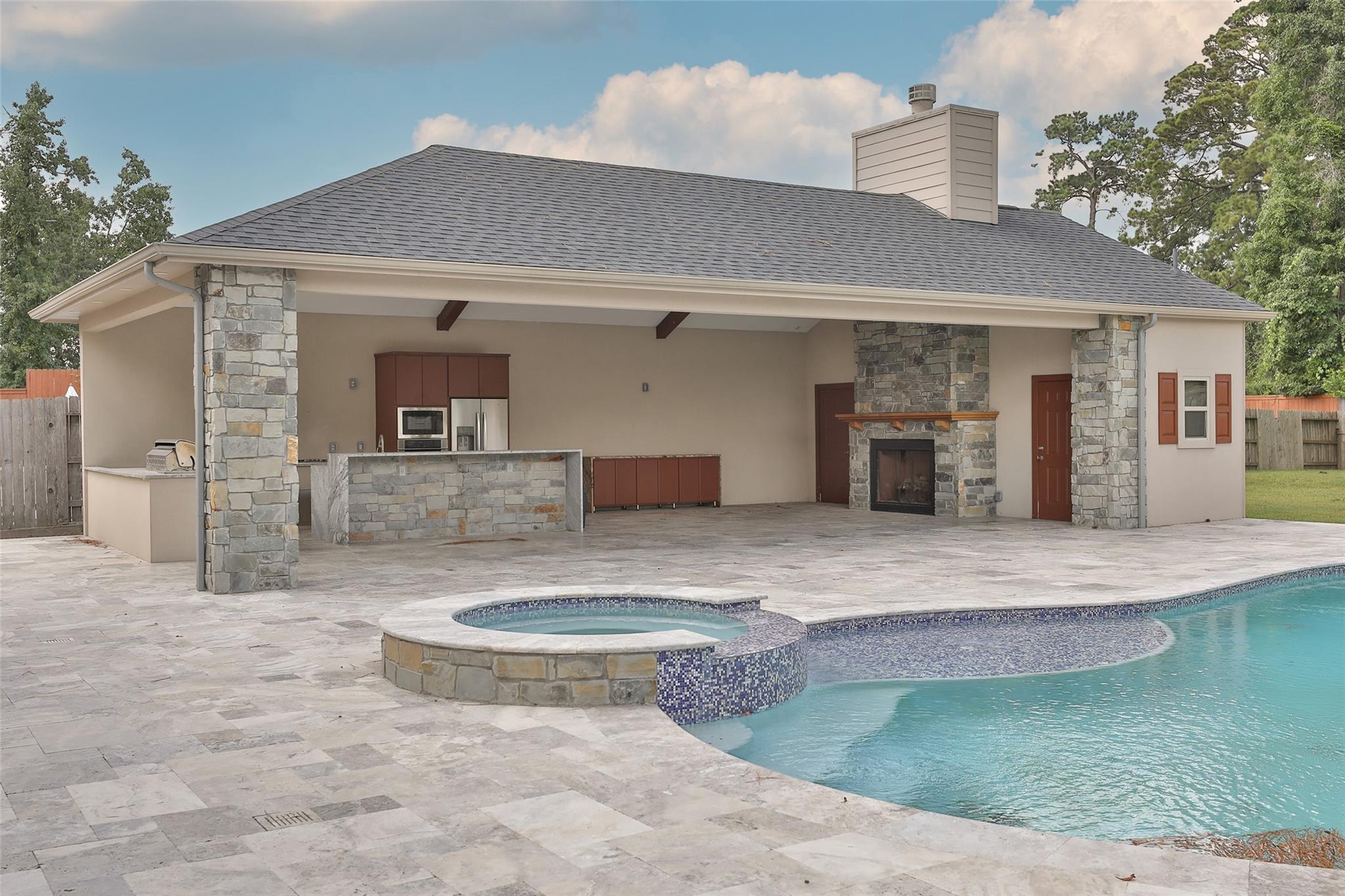 10255 S Goshawk Trail