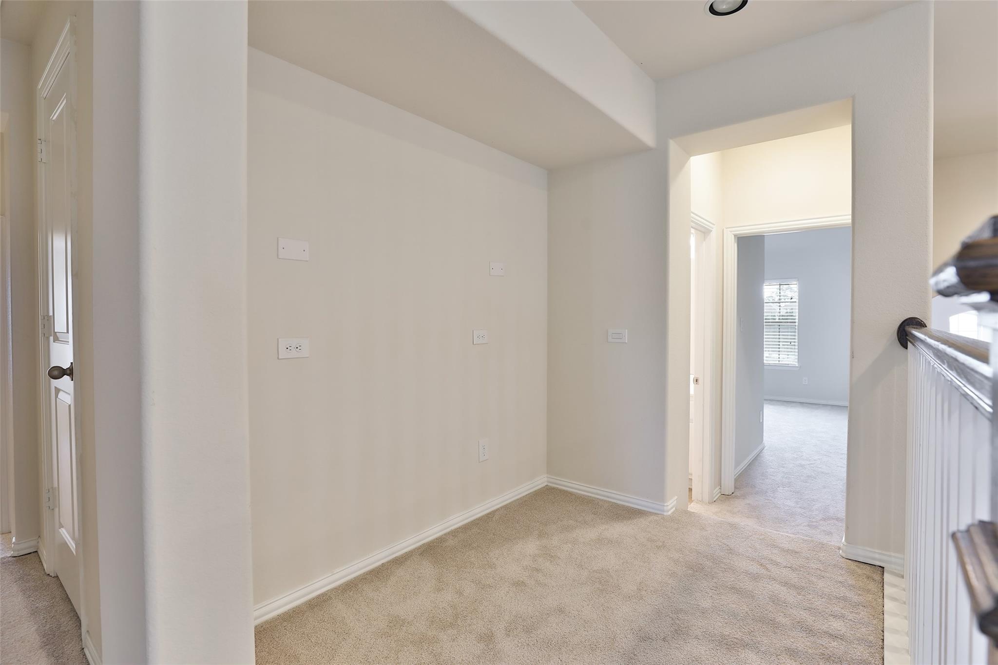 10255 S Goshawk Trail