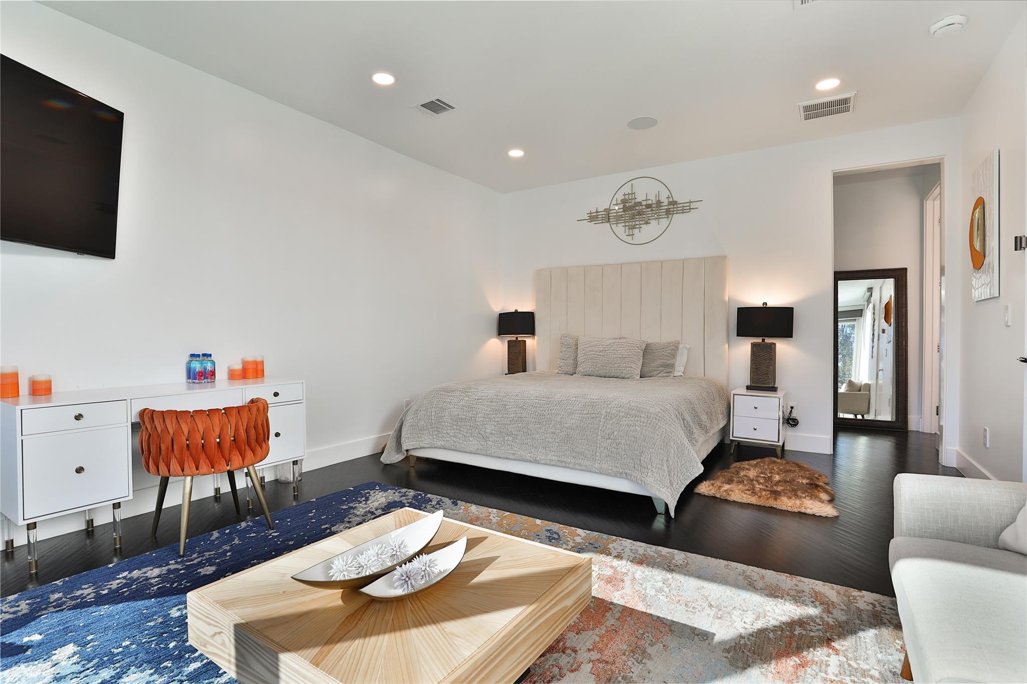 11905 Barryknoll Lane