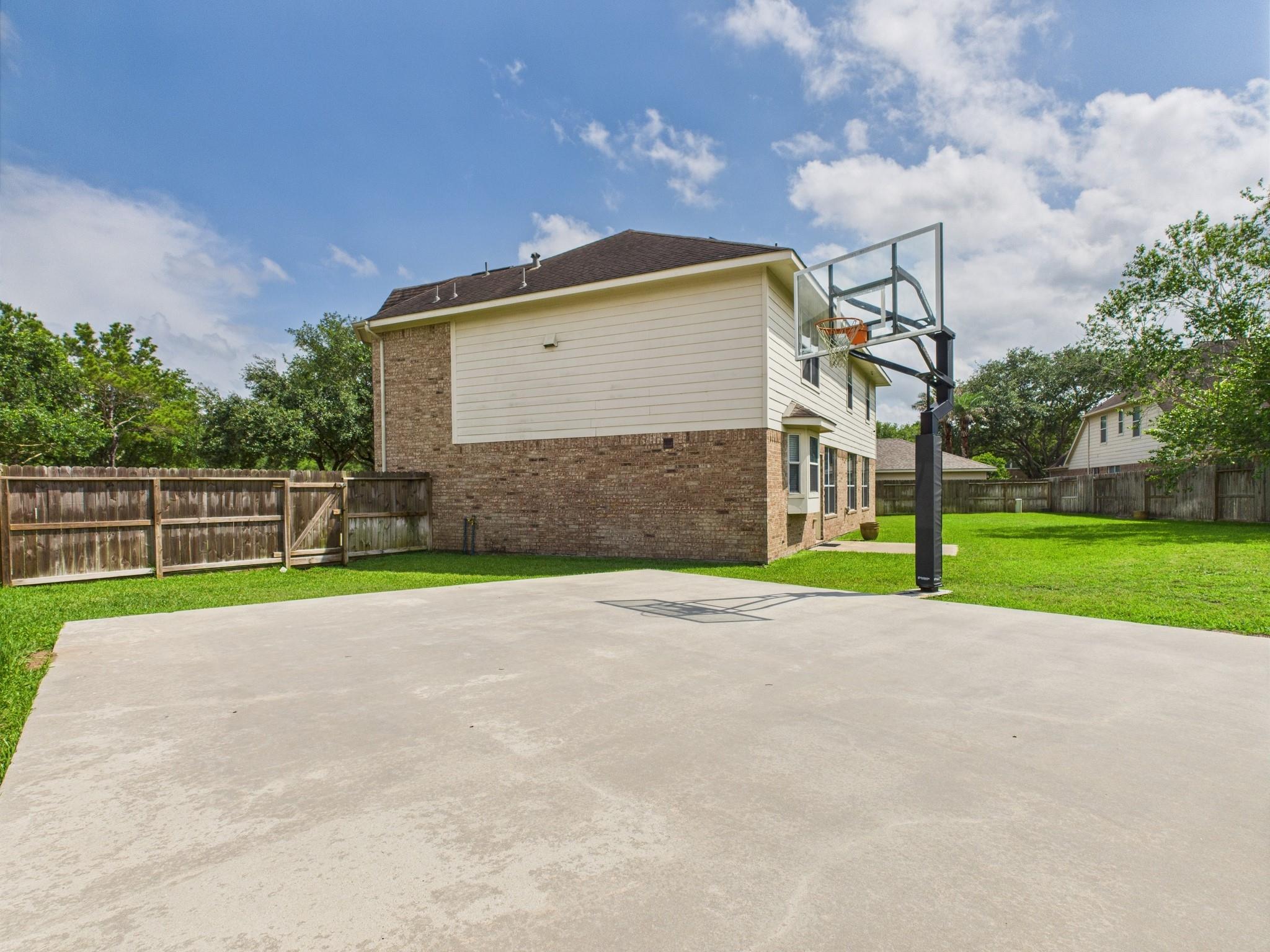 26306 Shady Walk Lane