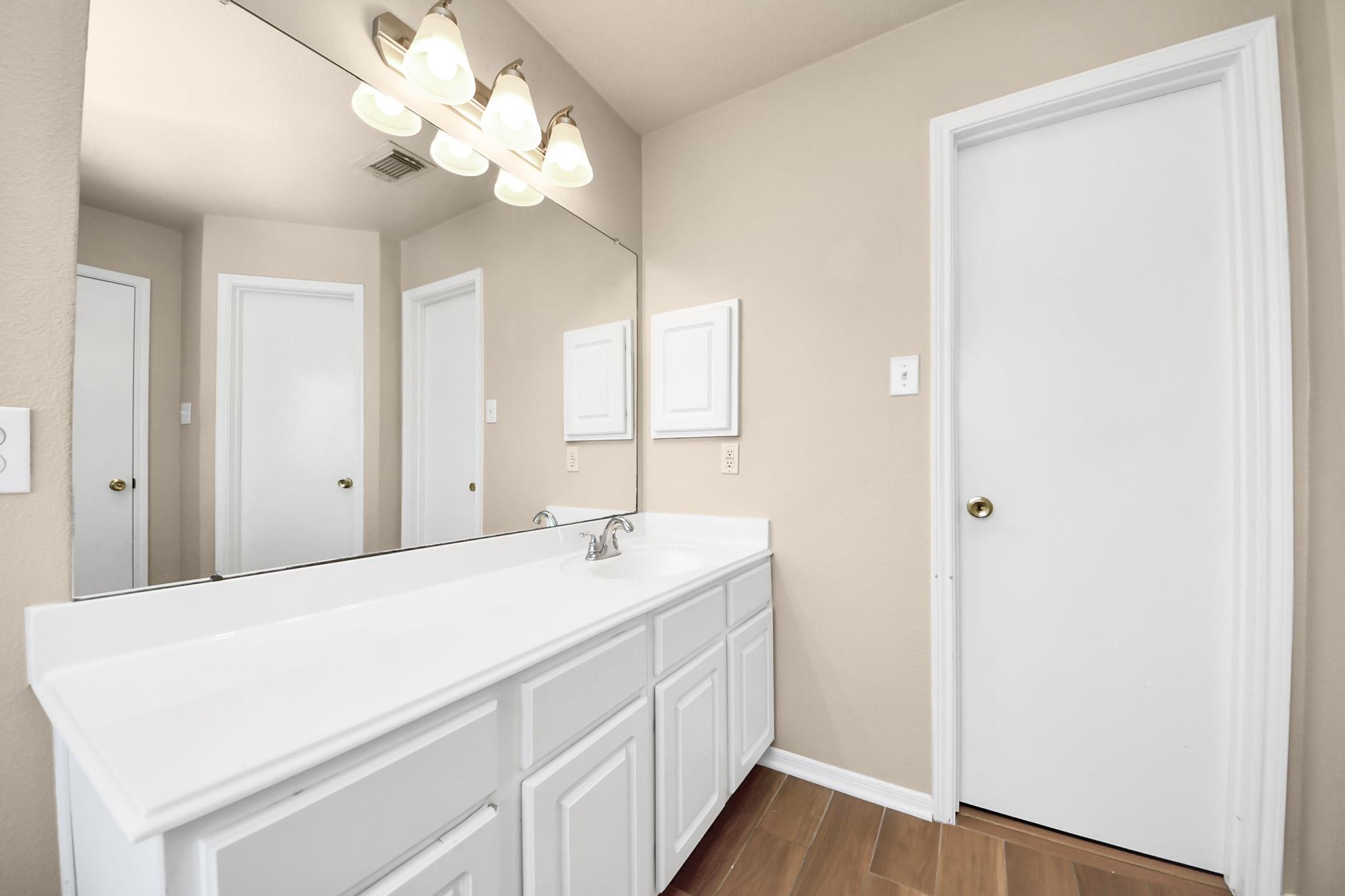 19438 Juniper Vale Circle