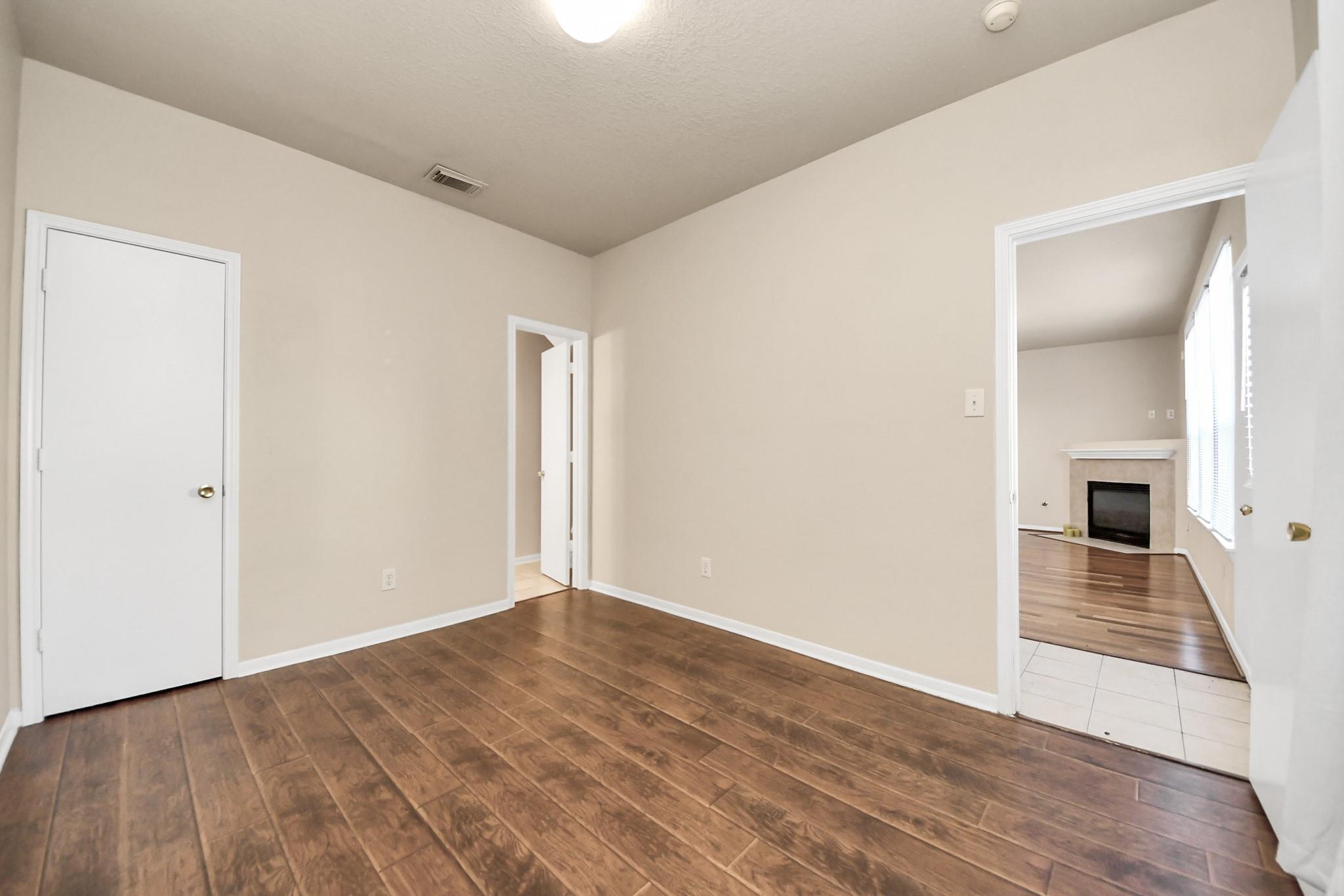 19438 Juniper Vale Circle