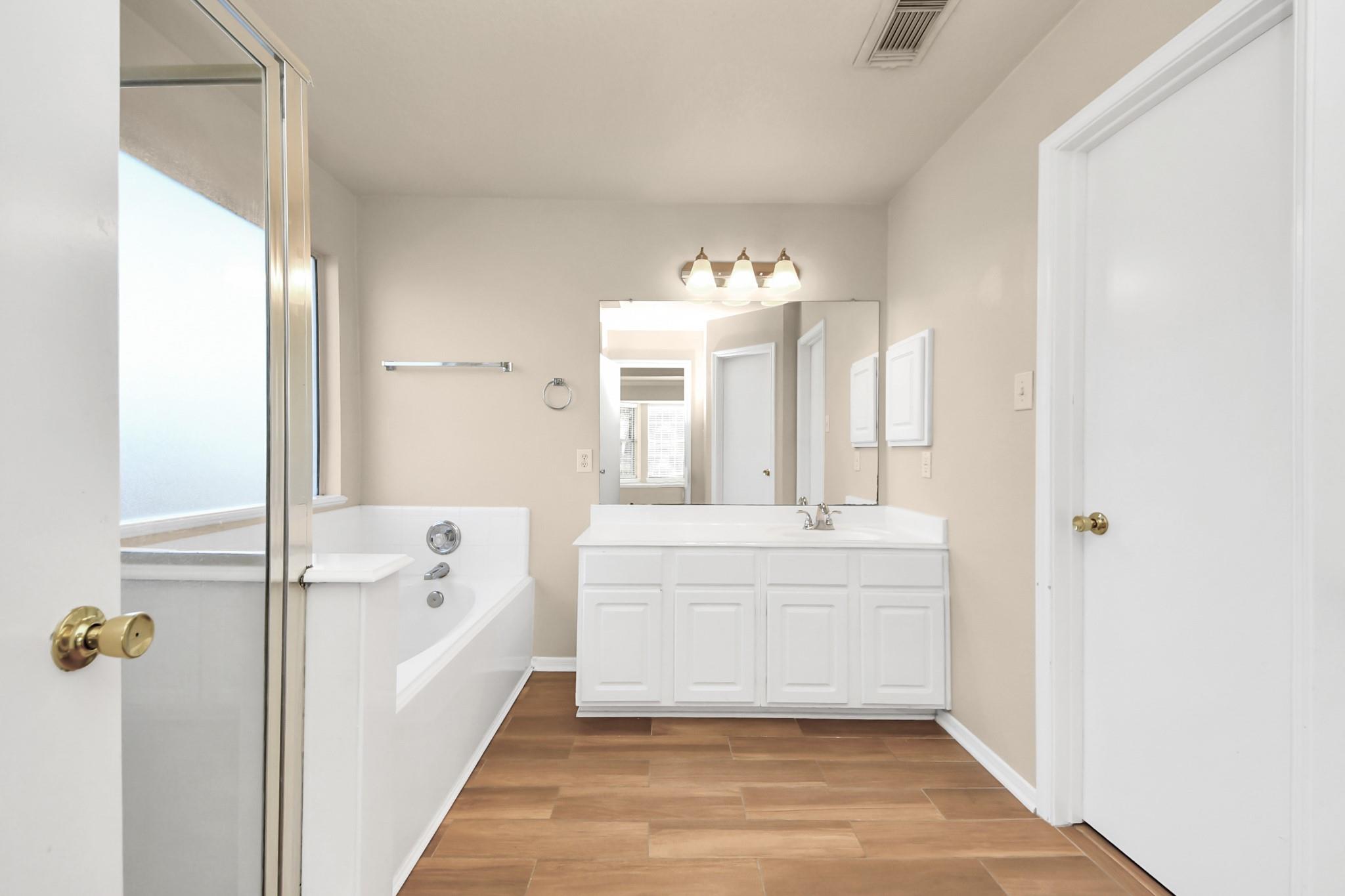 19438 Juniper Vale Circle