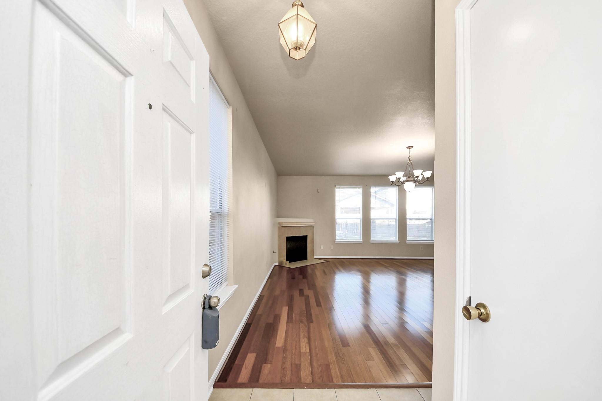 19438 Juniper Vale Circle