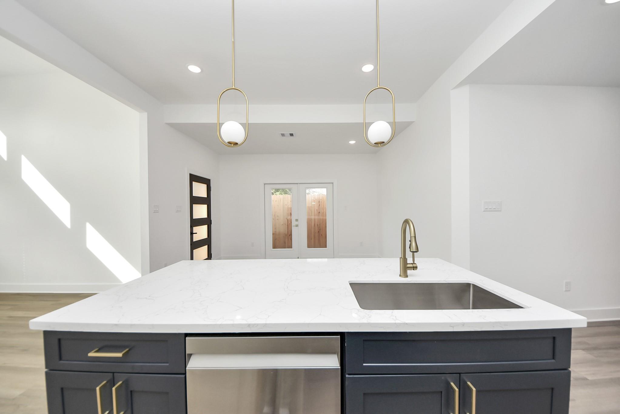 5506 Bacher St Street Unit: A/B