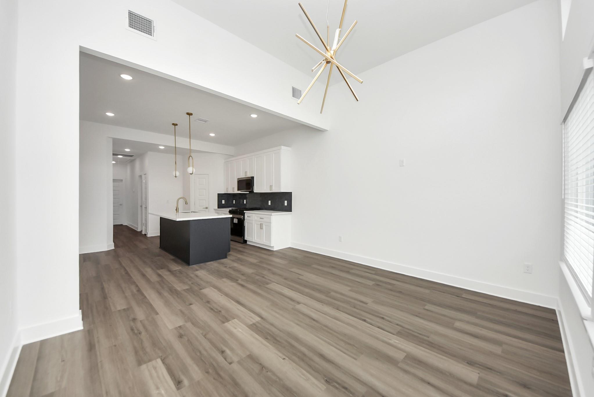 5506 Bacher St Street Unit: A/B