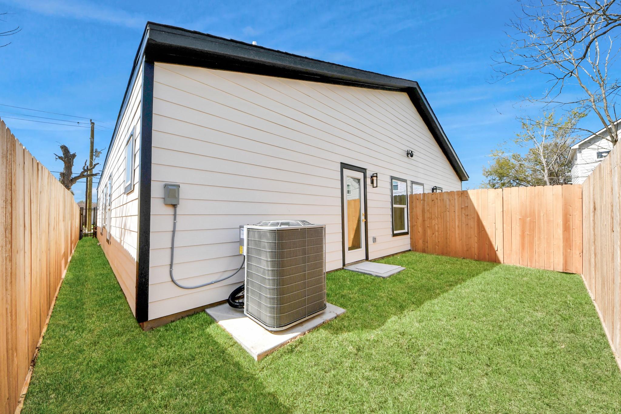 5506 Bacher St Street Unit: A/B