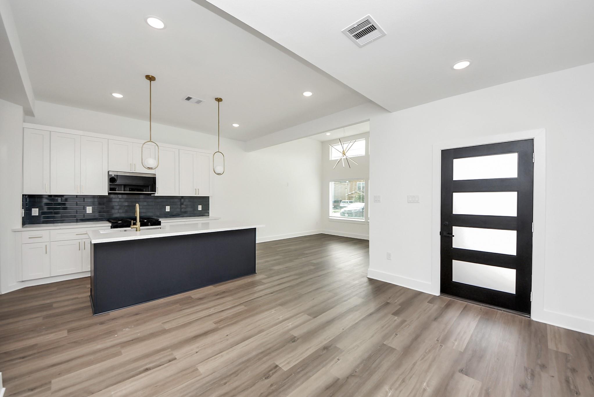 5506 Bacher St Street Unit: A/B