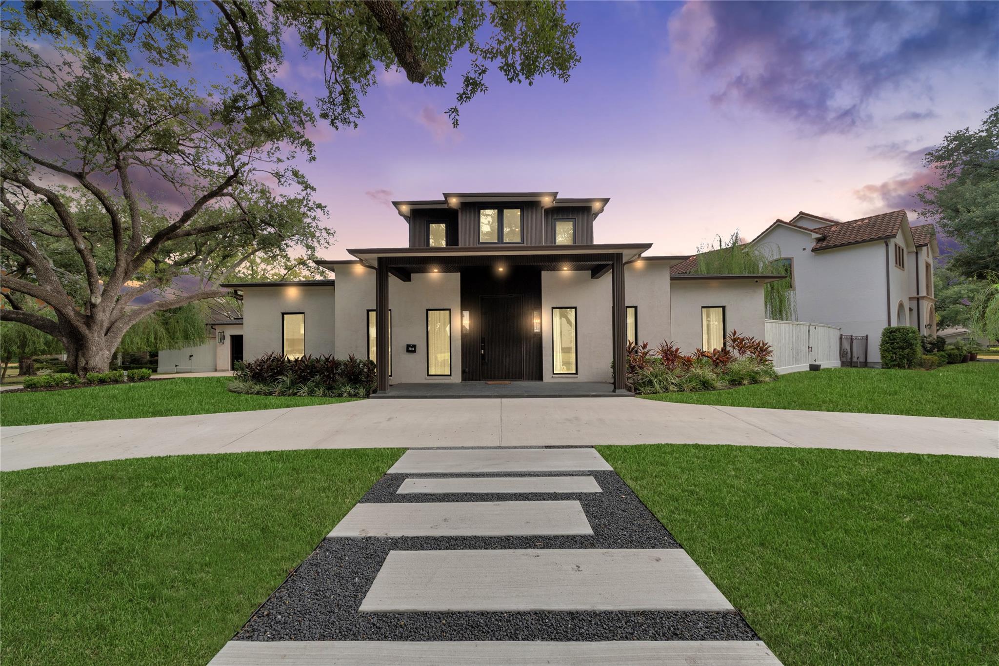 7546 Inwood Drive