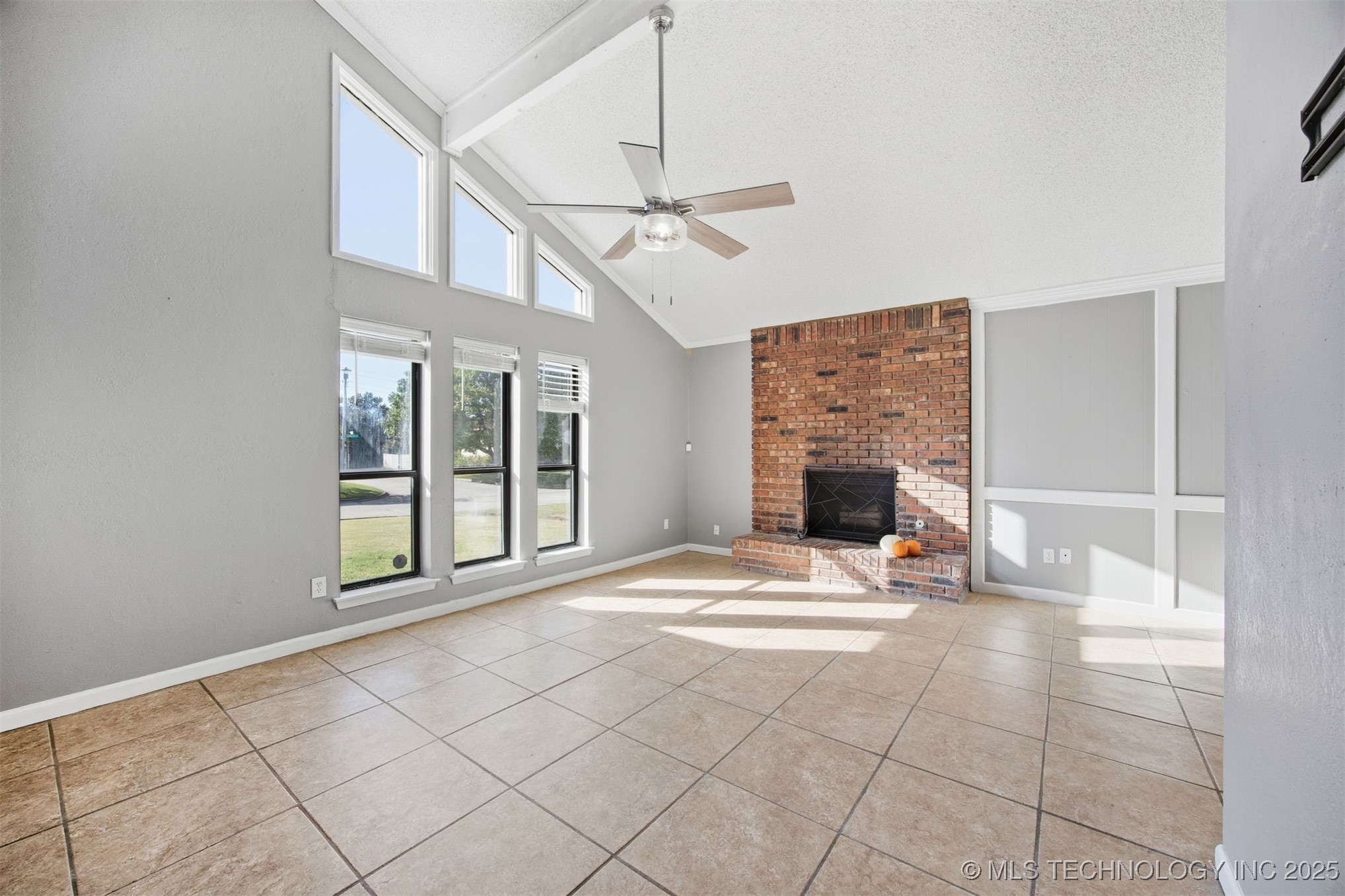 9219 S 89th East Avenue