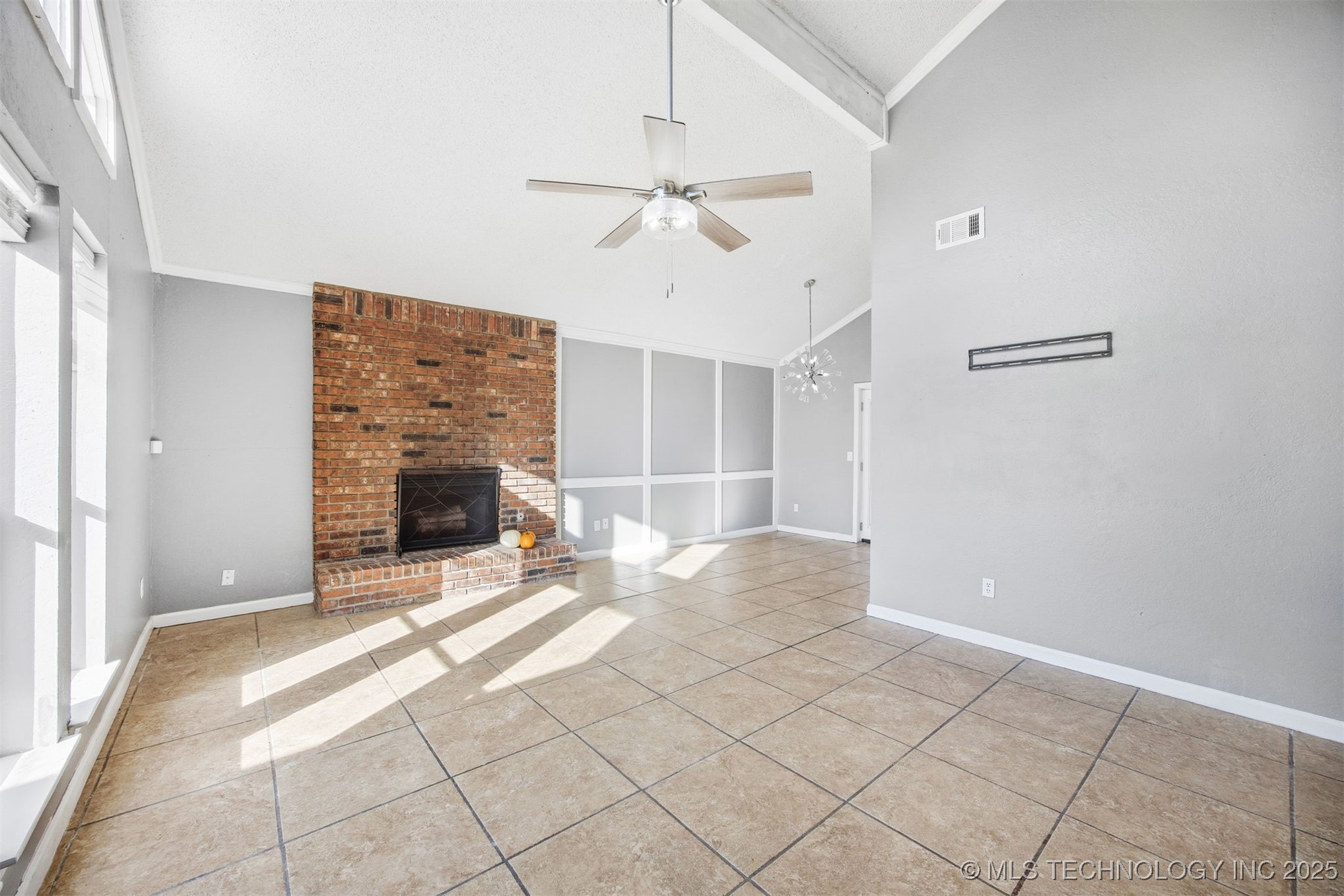 9219 S 89th East Avenue