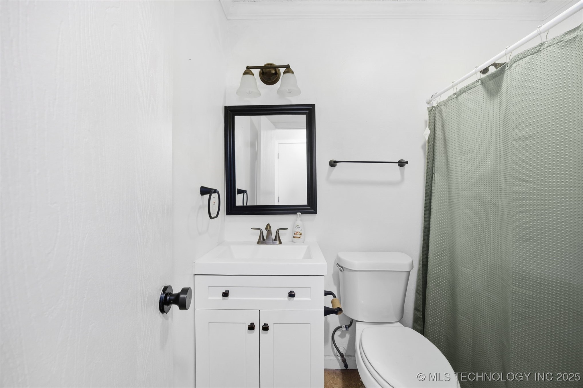 9219 S 89th East Avenue