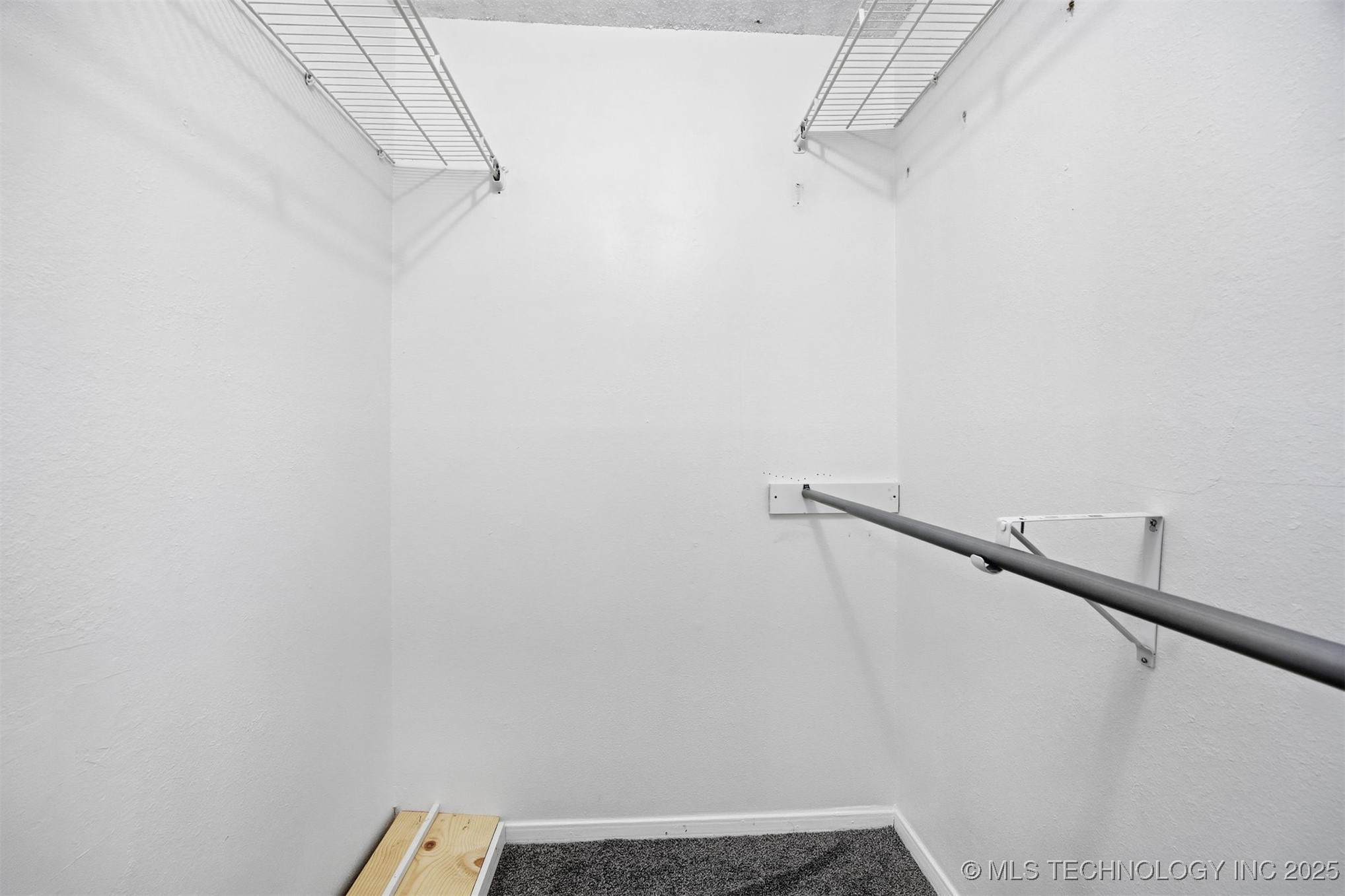 9219 S 89th East Avenue