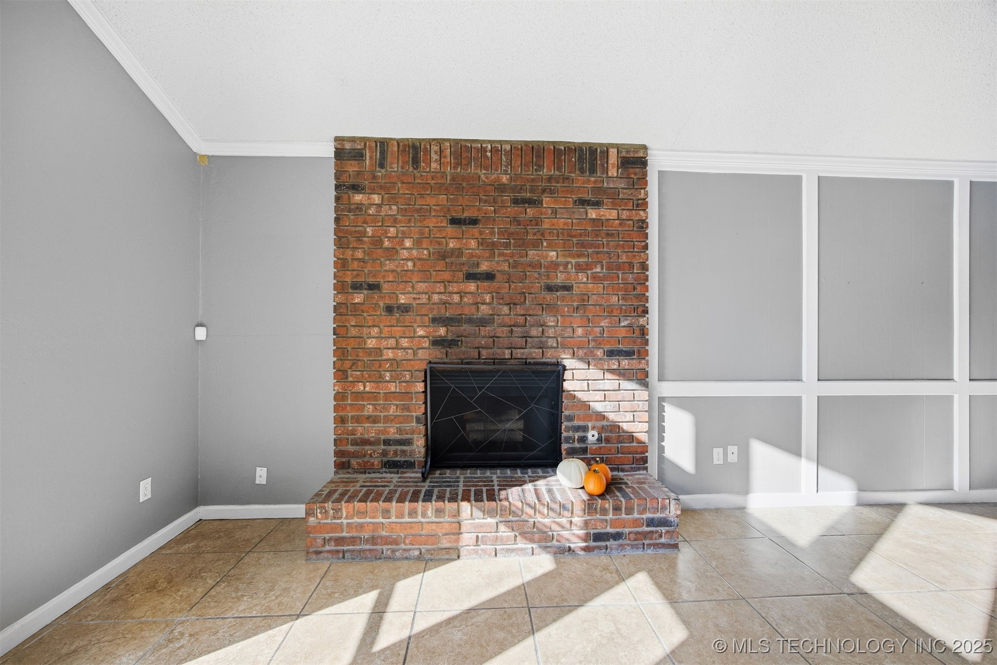 9219 S 89th East Avenue