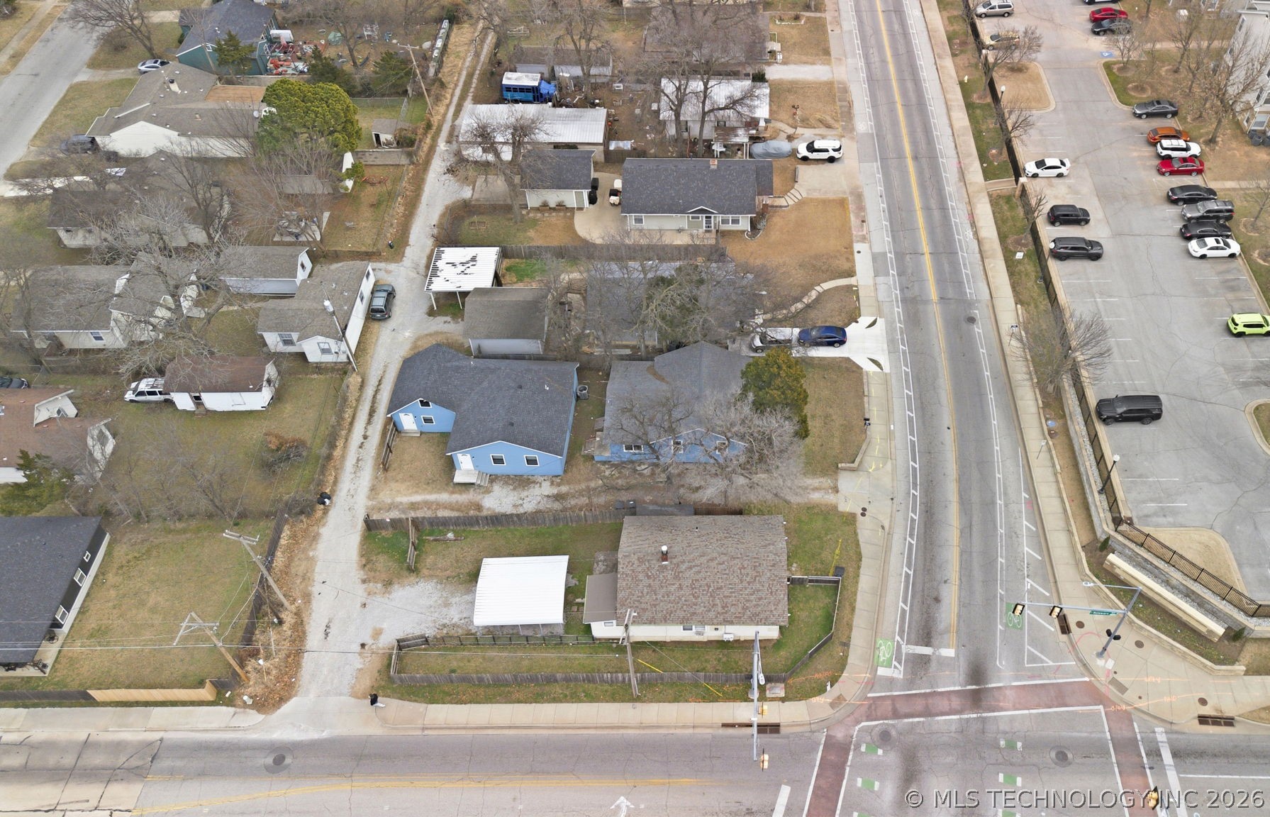 2807 E 3rd Street