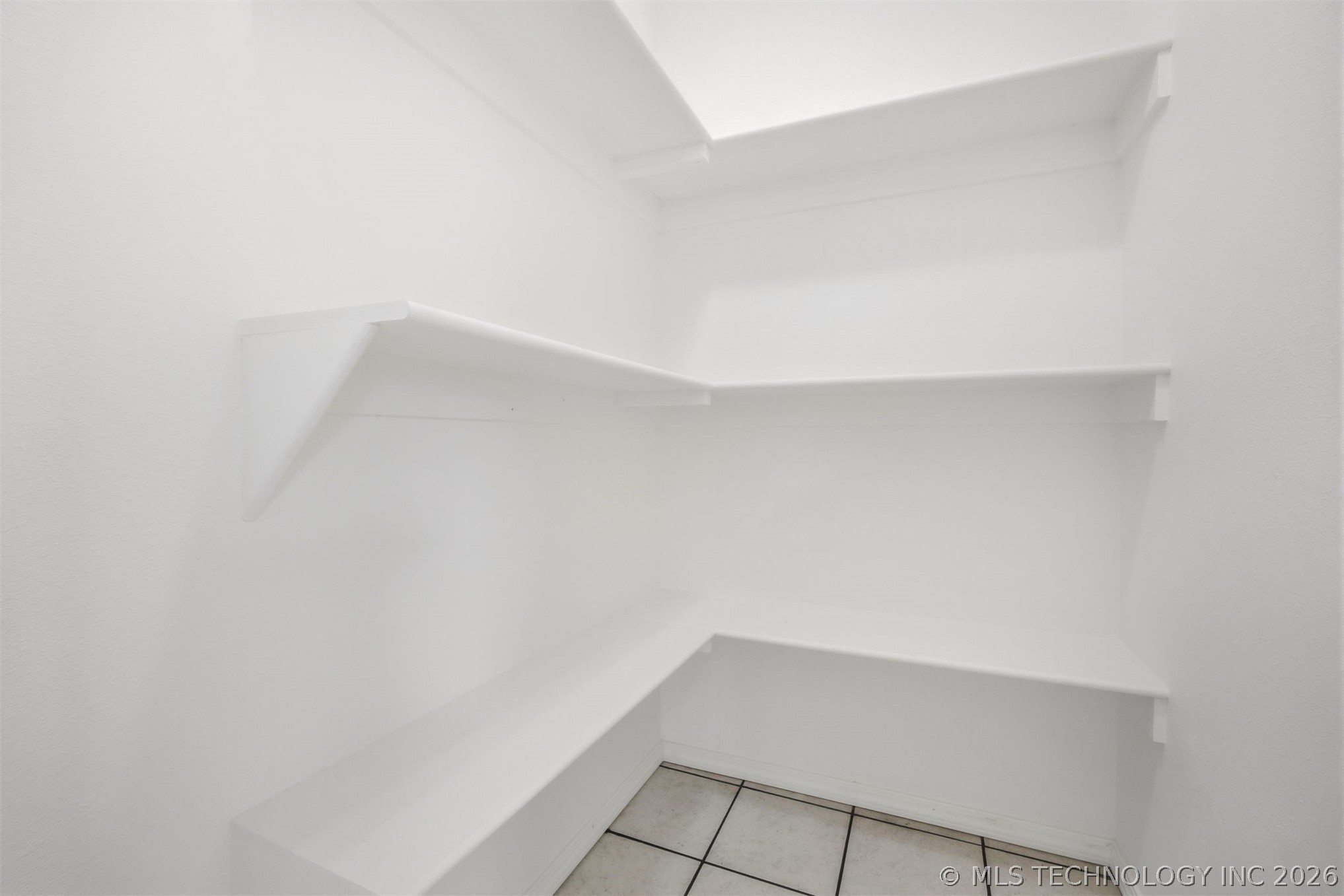 2807 E 3rd Street