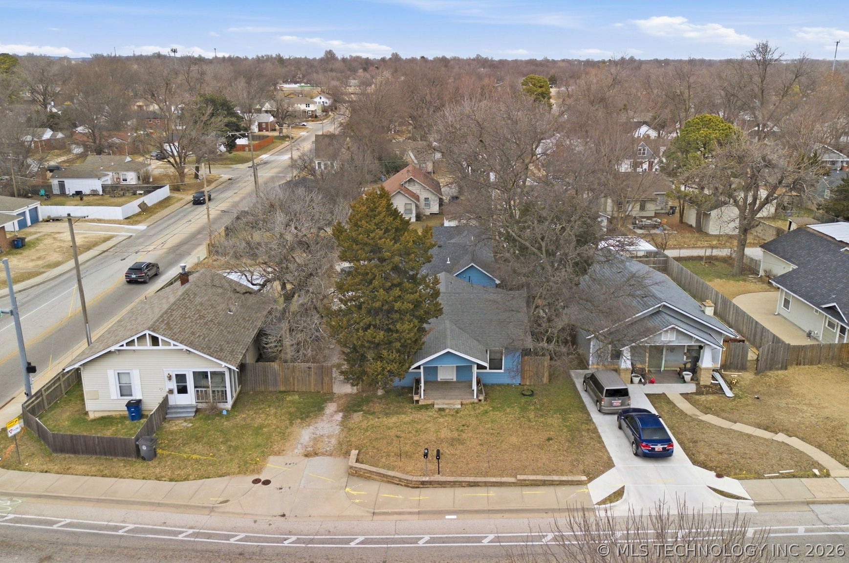 2807 E 3rd Street
