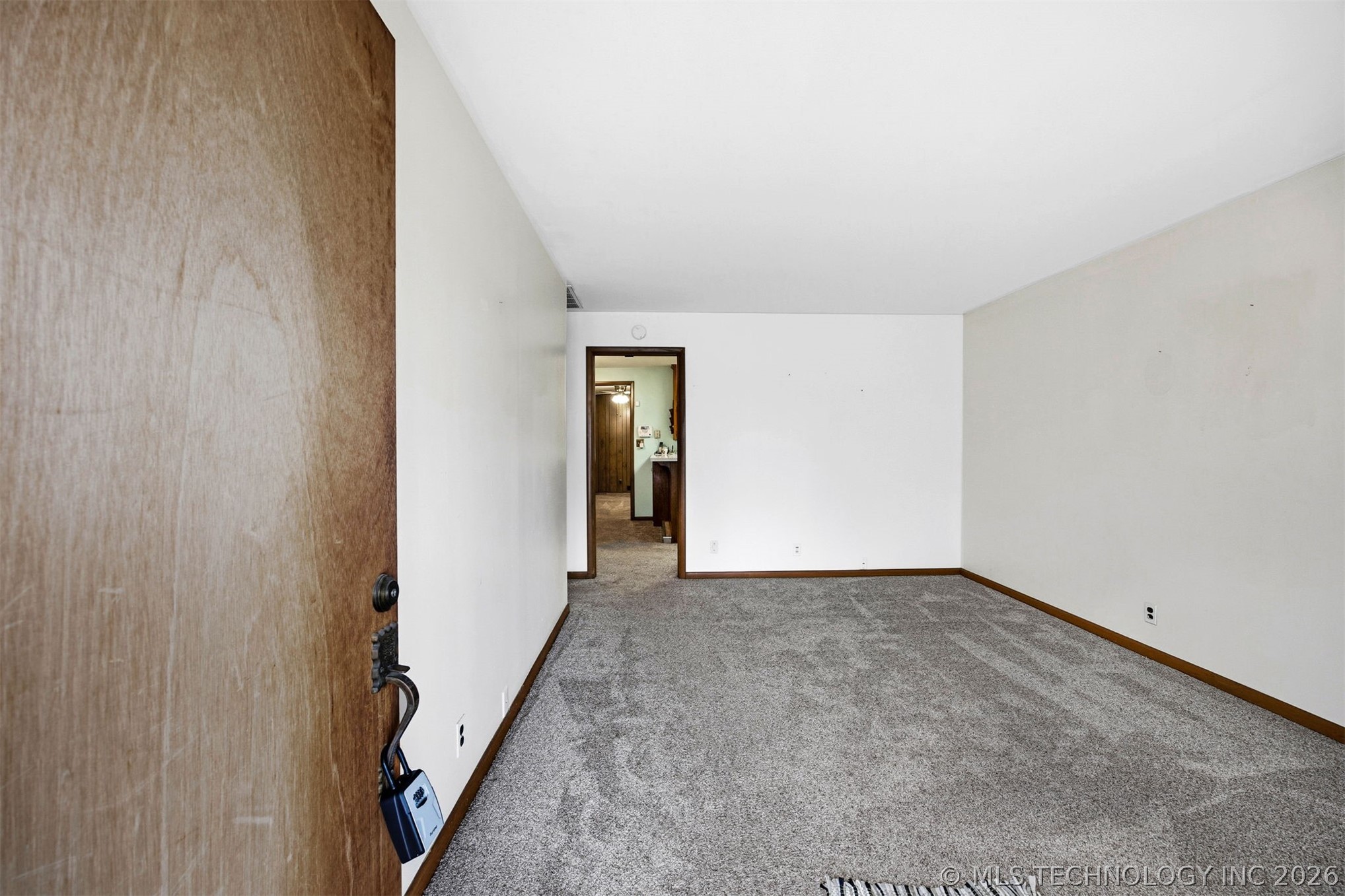 912 N Brady Drive