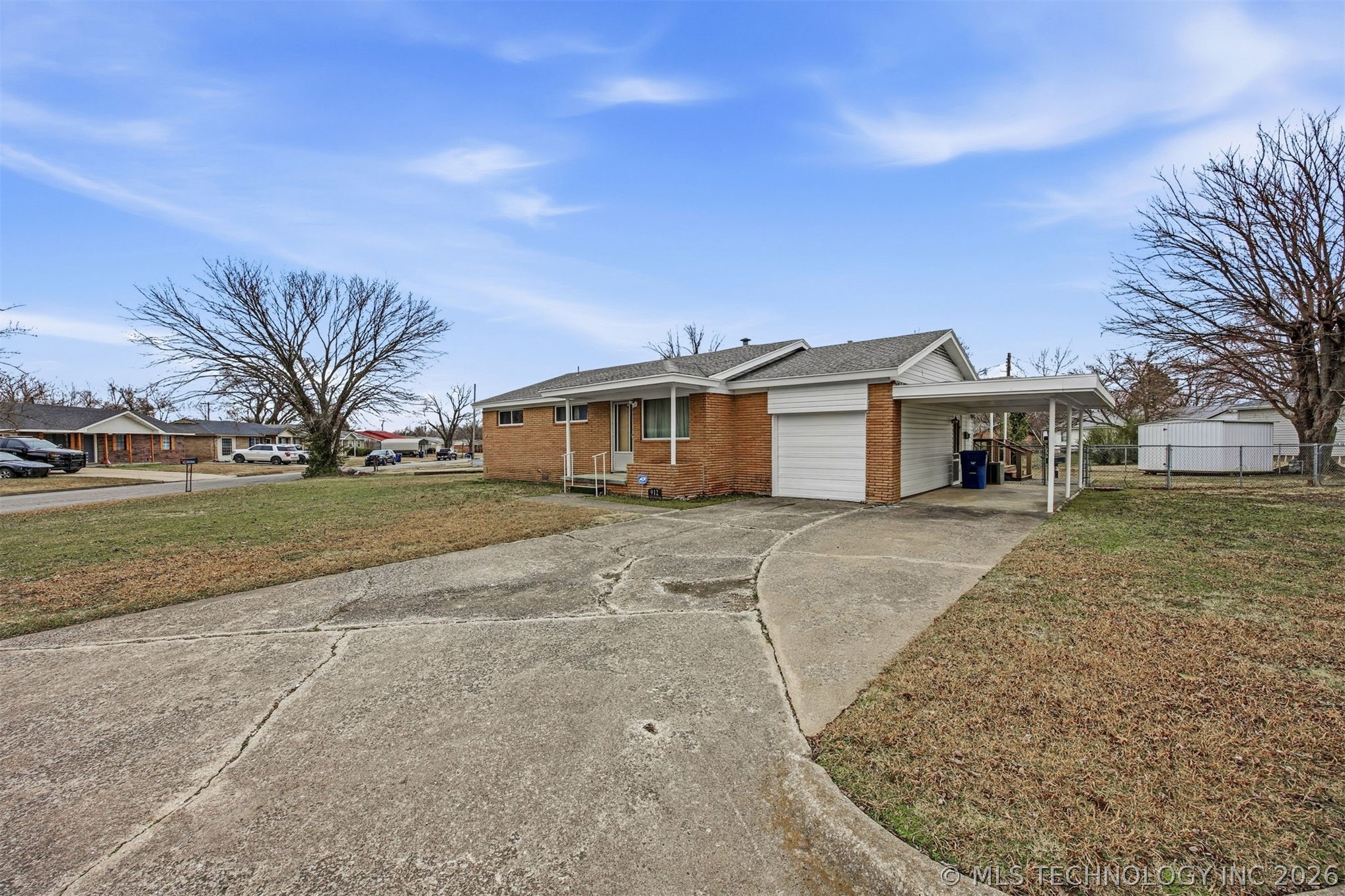 912 N Brady Drive