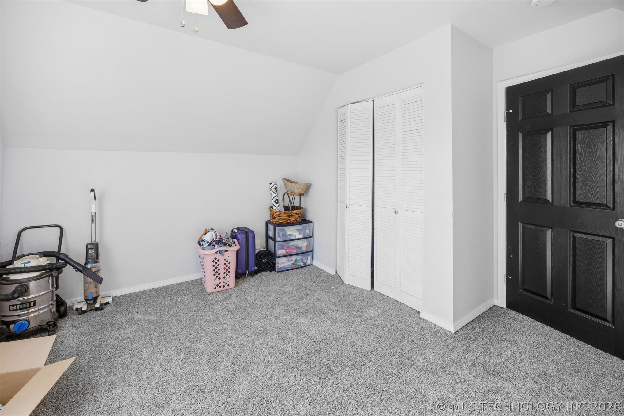 413 W Pogue Street