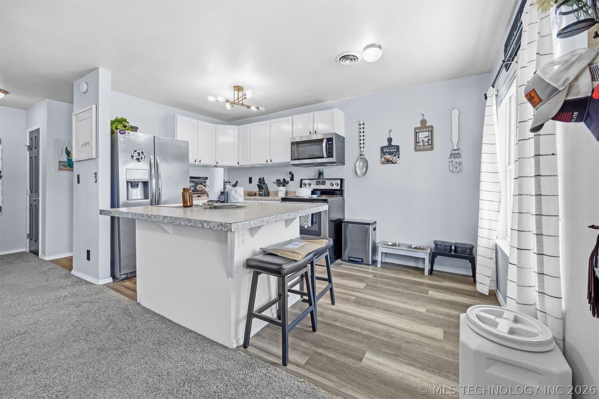 413 W Pogue Street
