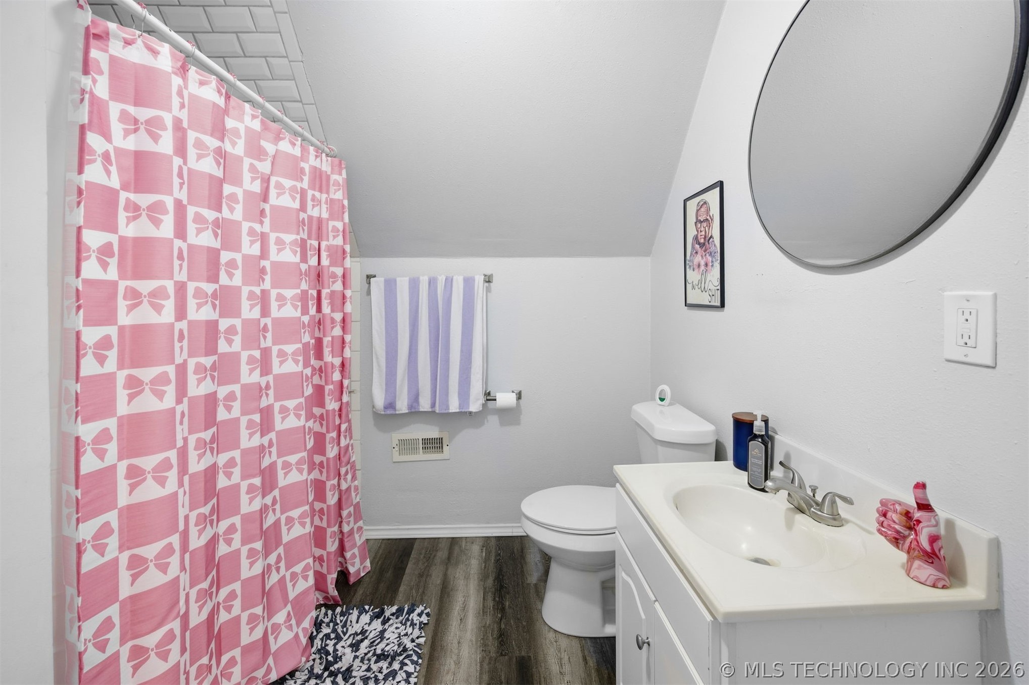 413 W Pogue Street