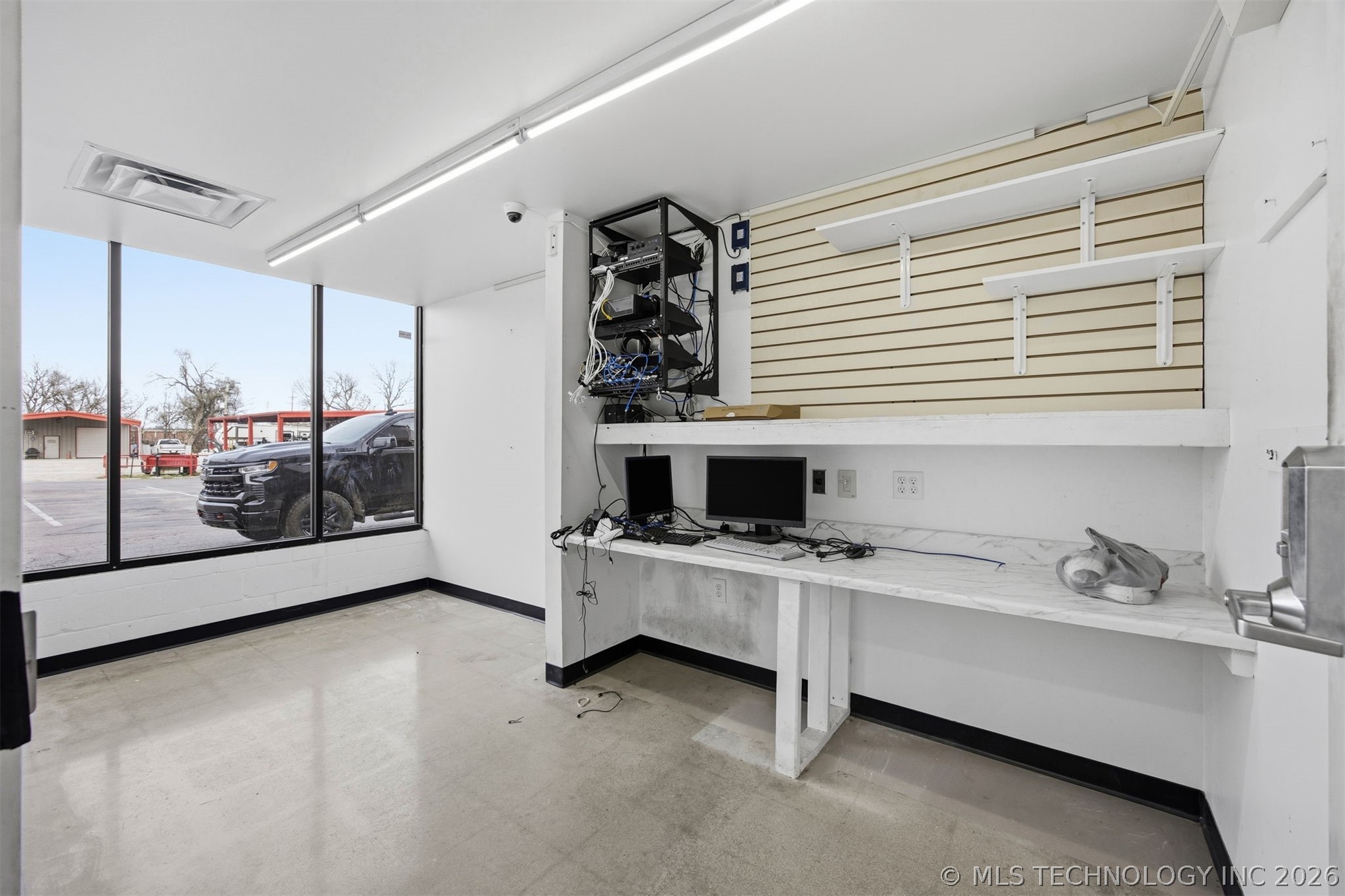 324 N Eastern Avenue