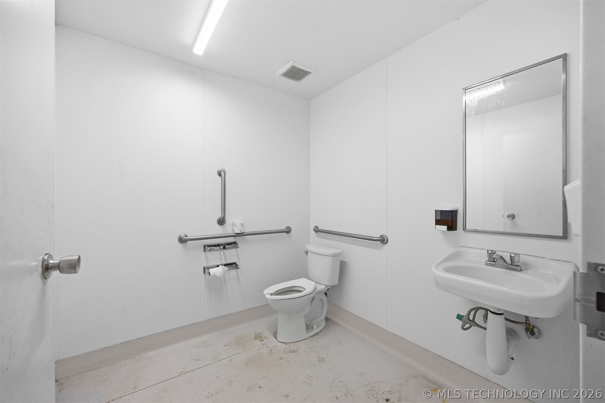 324 N Eastern Avenue